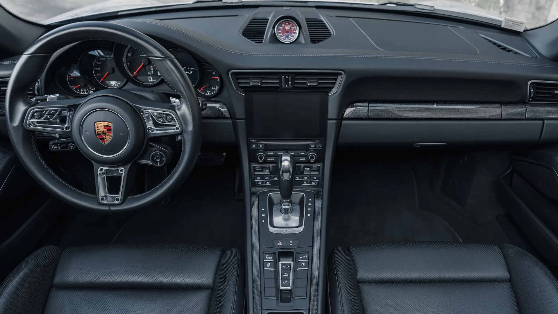 Porsche 991.2 — photo 36