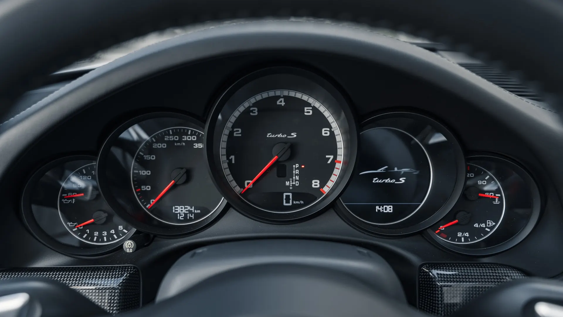 Porsche 991.2 — photo 43