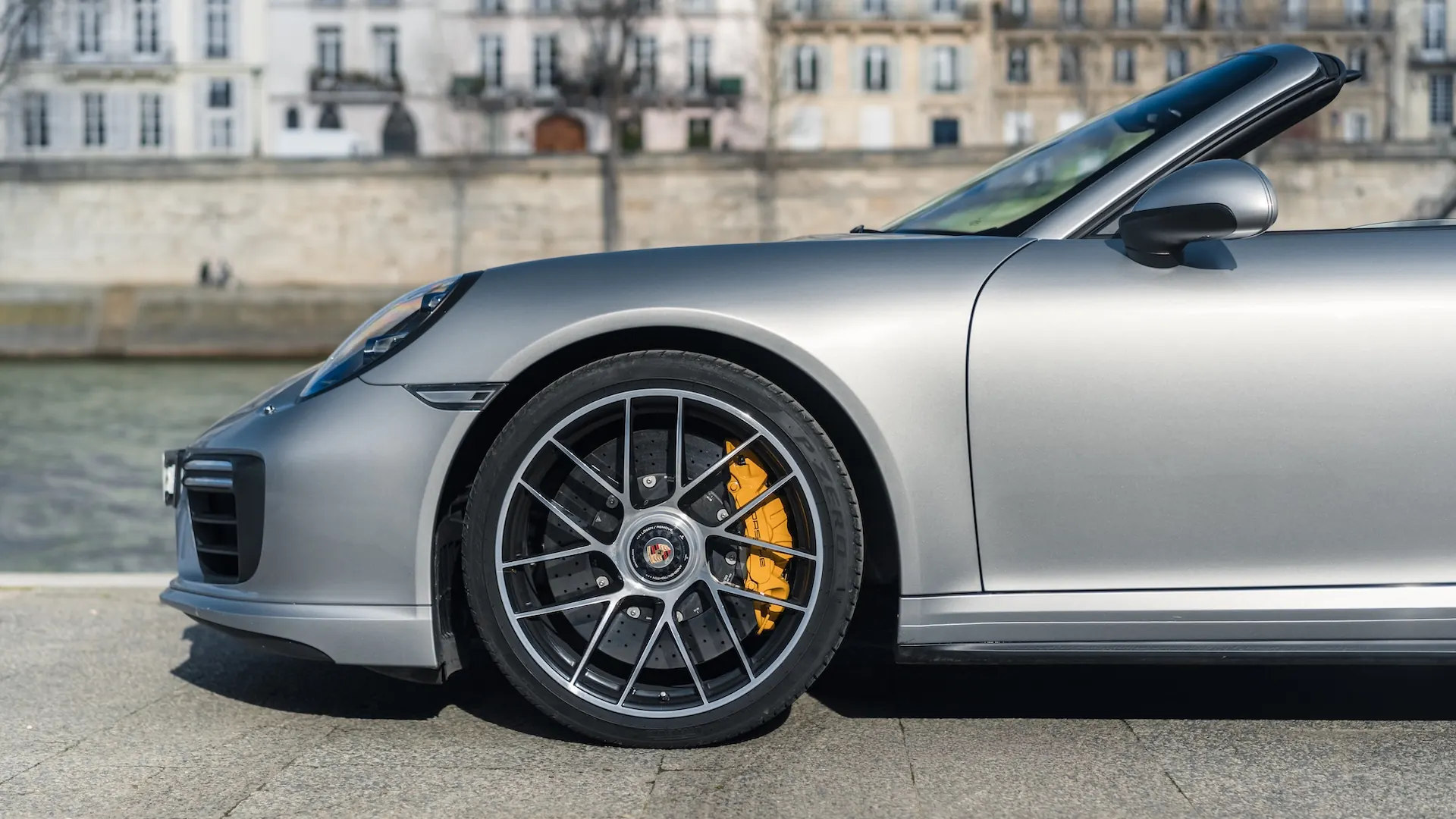 Porsche 991.2 — photo 31