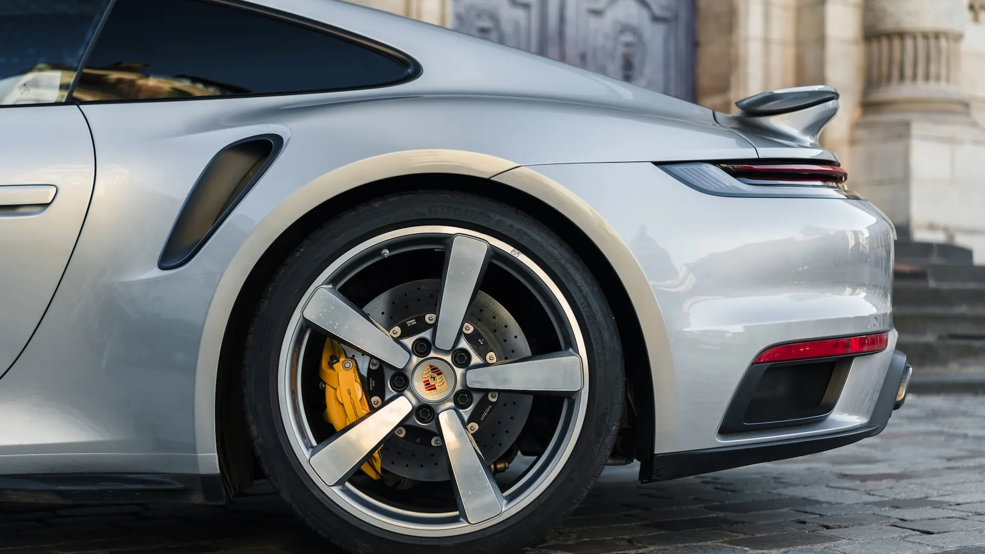 Porsche 992 — photo 21