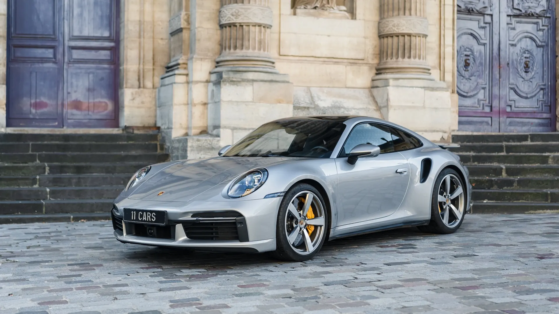 Porsche 992 — photo 2
