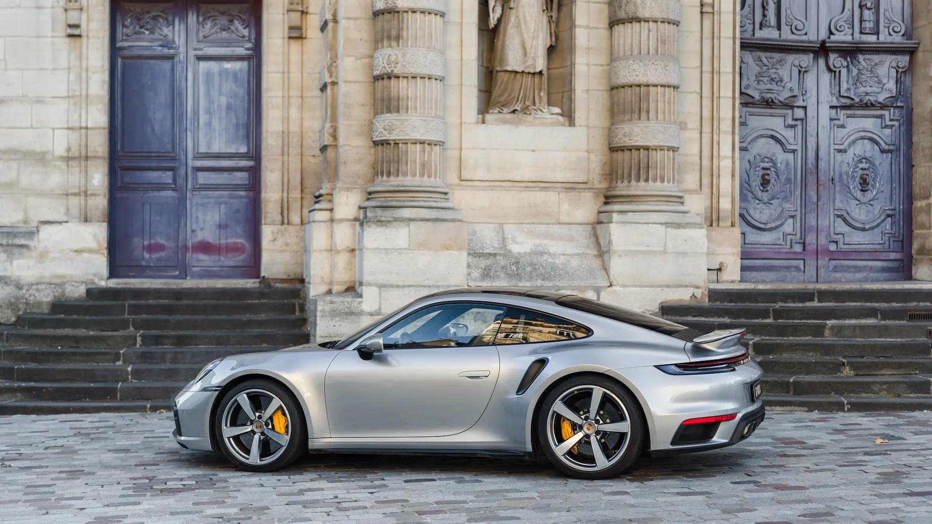 Porsche 992 — photo 7
