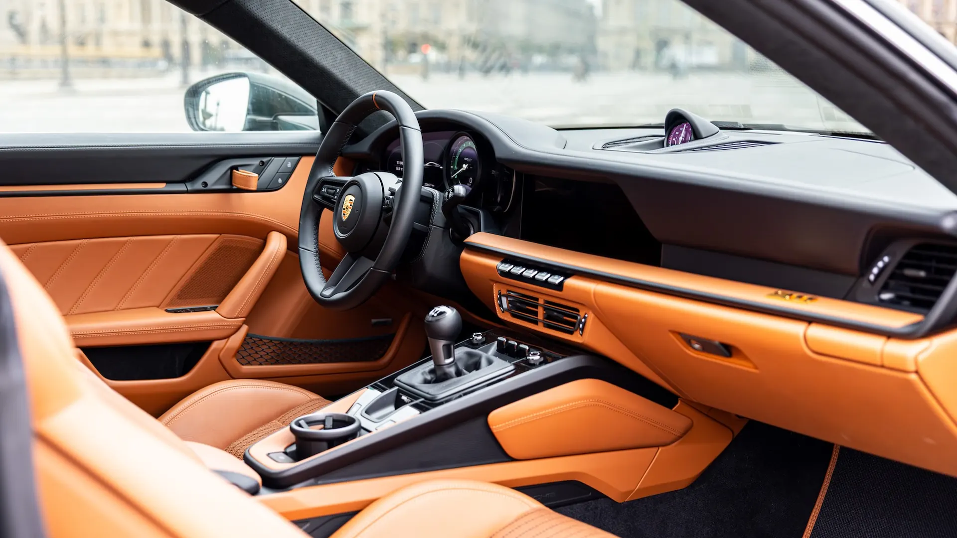 Porsche 992 — photo 30