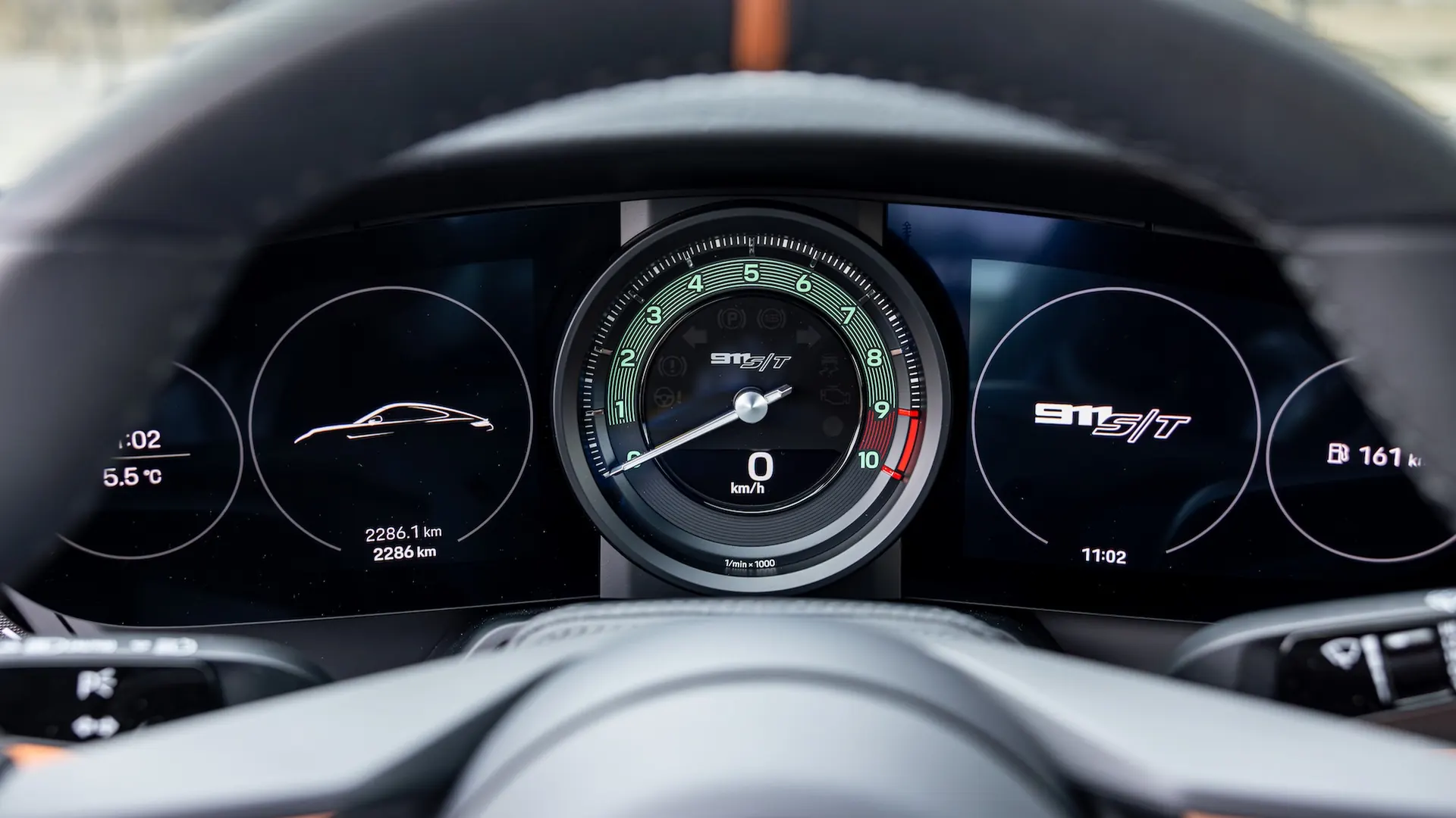 Porsche 992 — photo 21