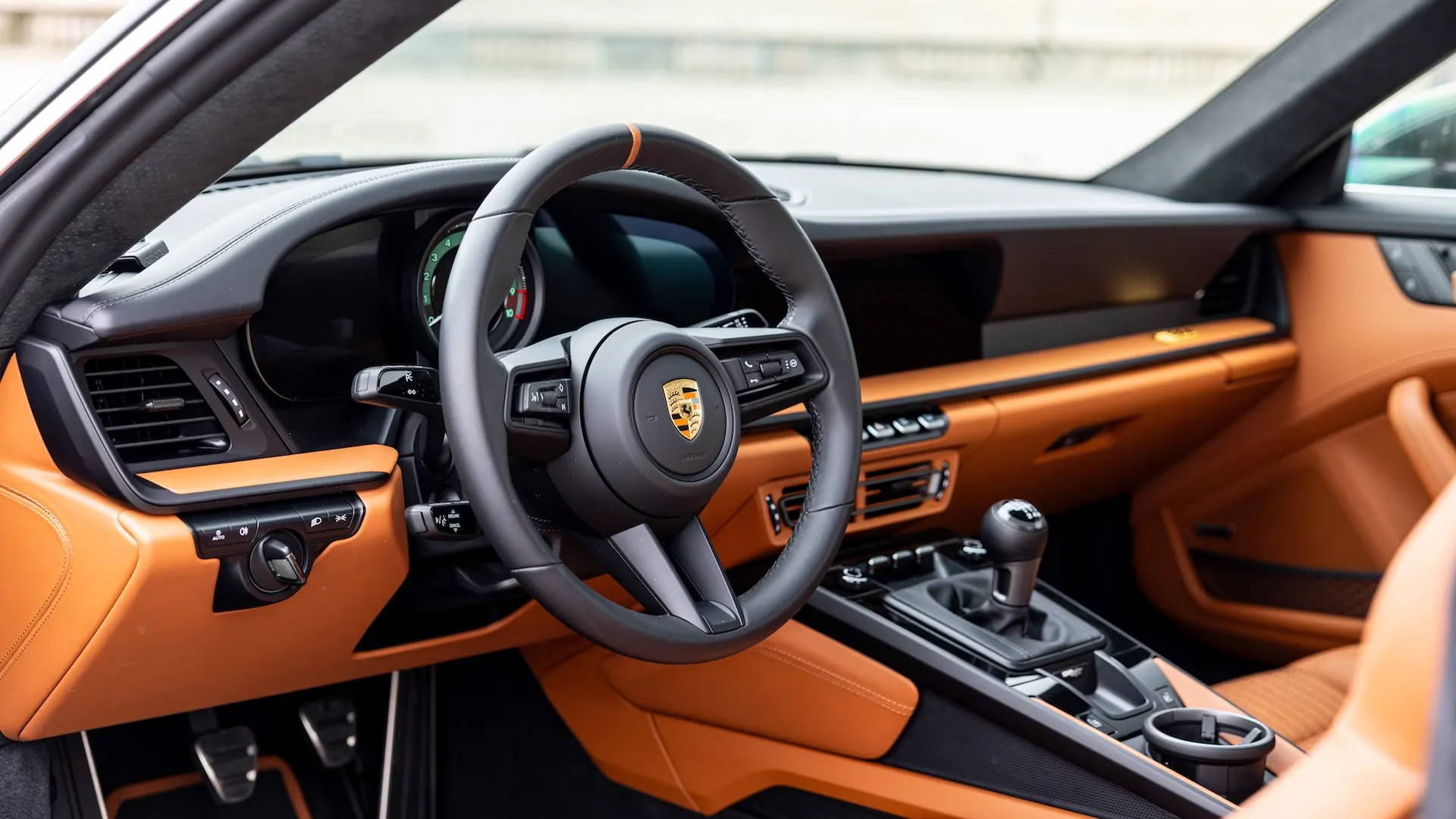 Porsche 992 — photo 12