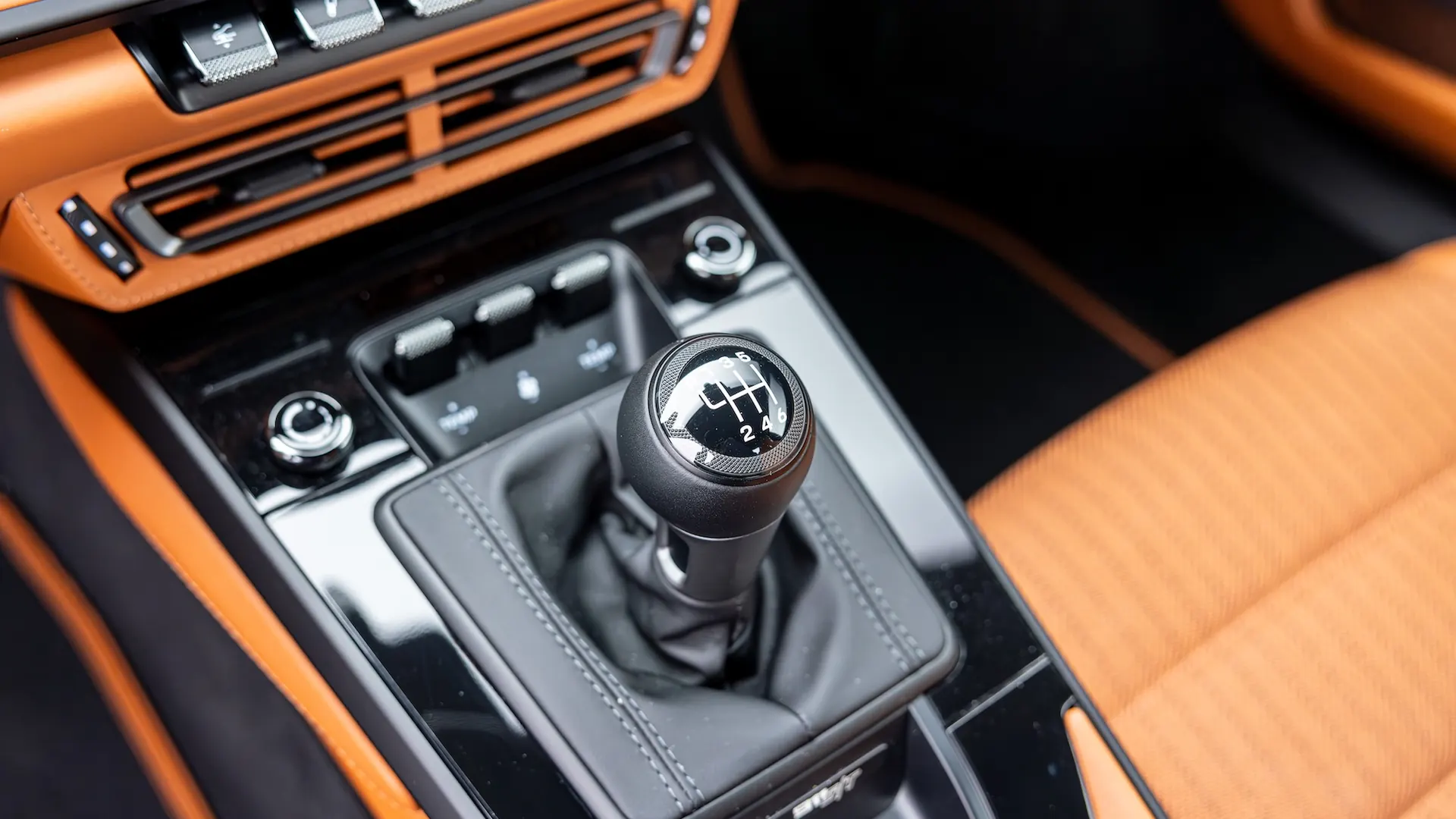 Porsche 992 — photo 36