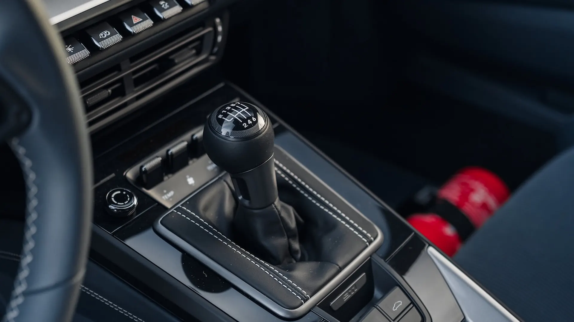 Porsche 992 — photo 14