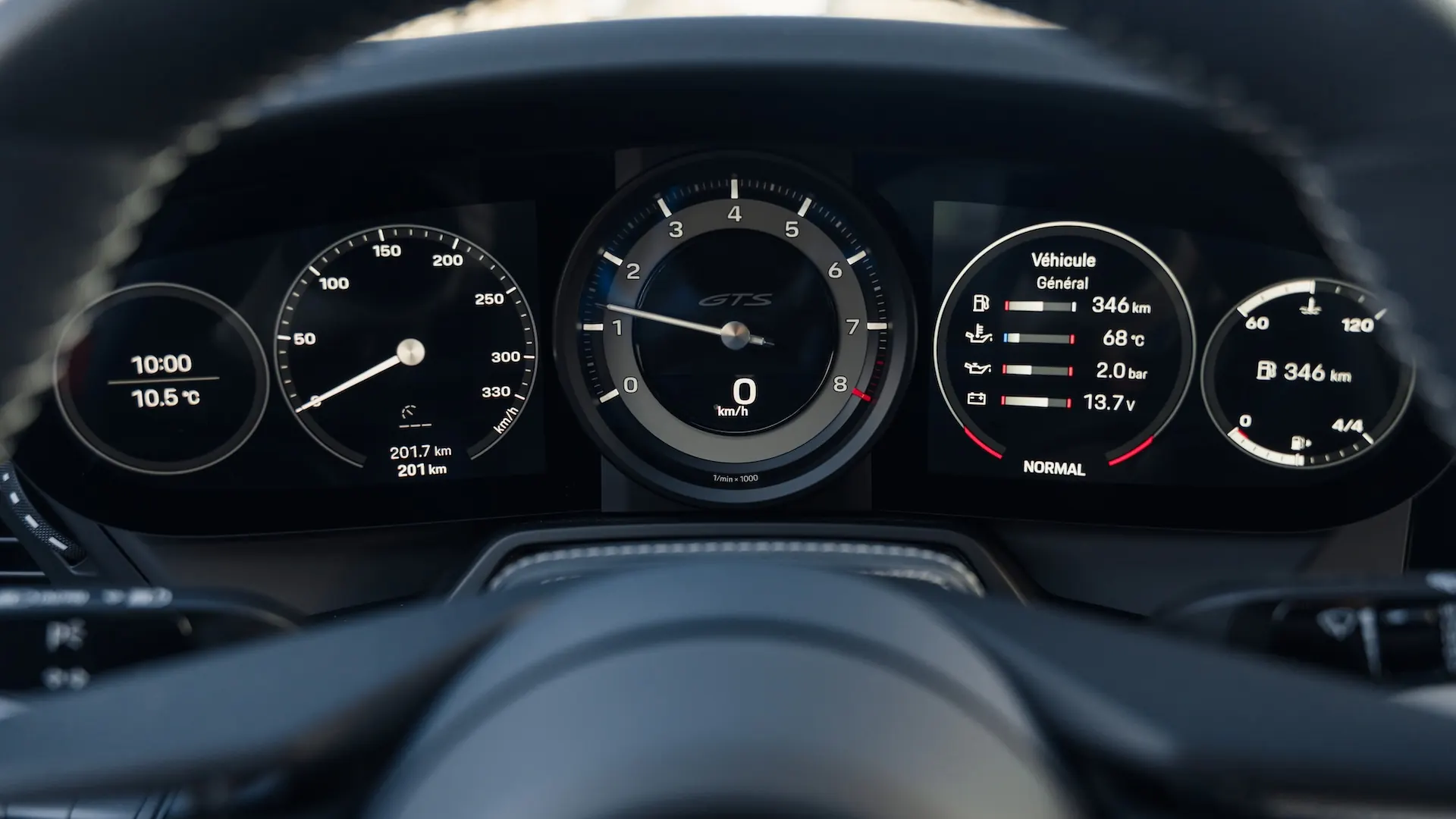Porsche 992 — photo 18