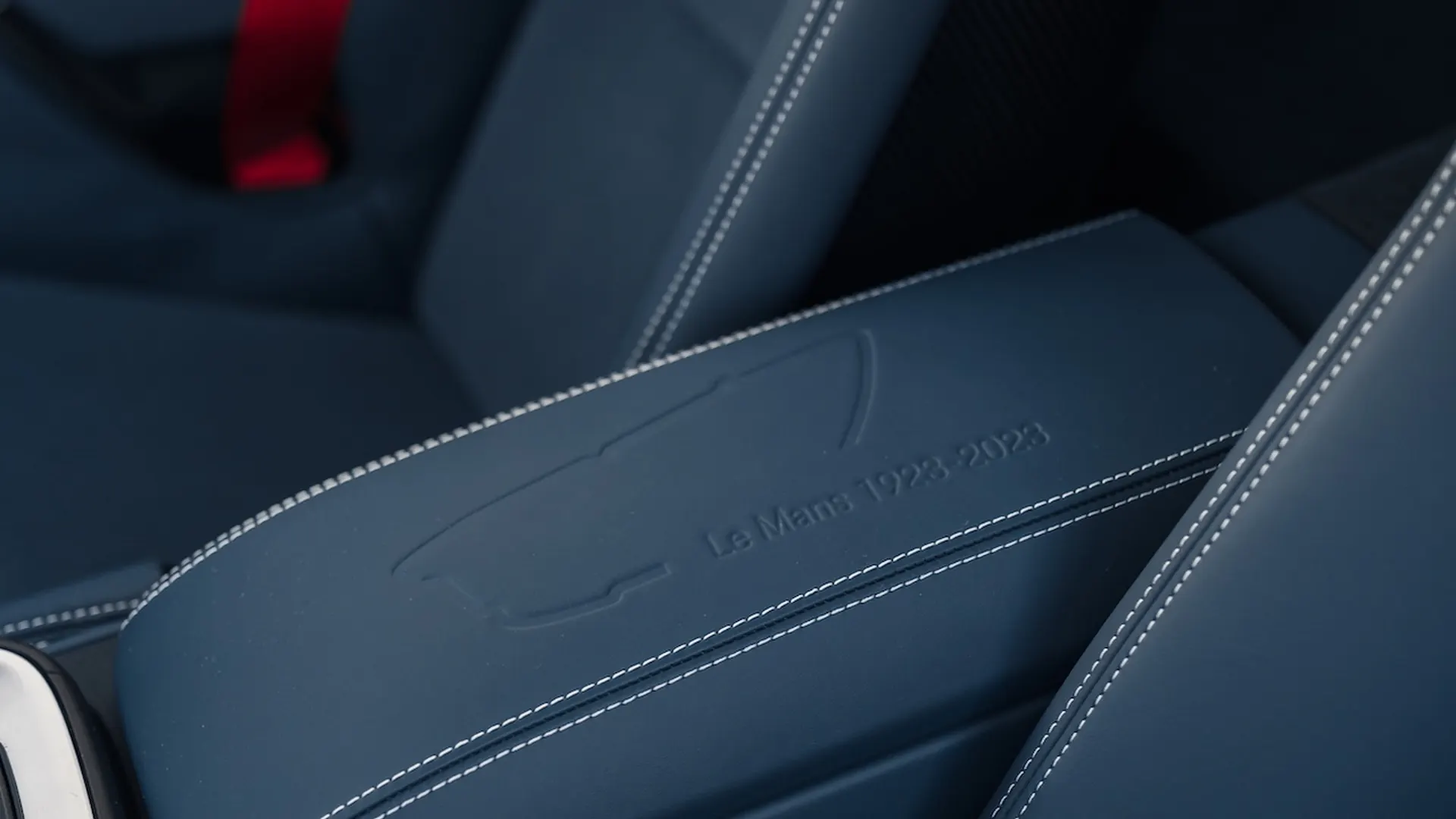 Porsche 992 — photo 15