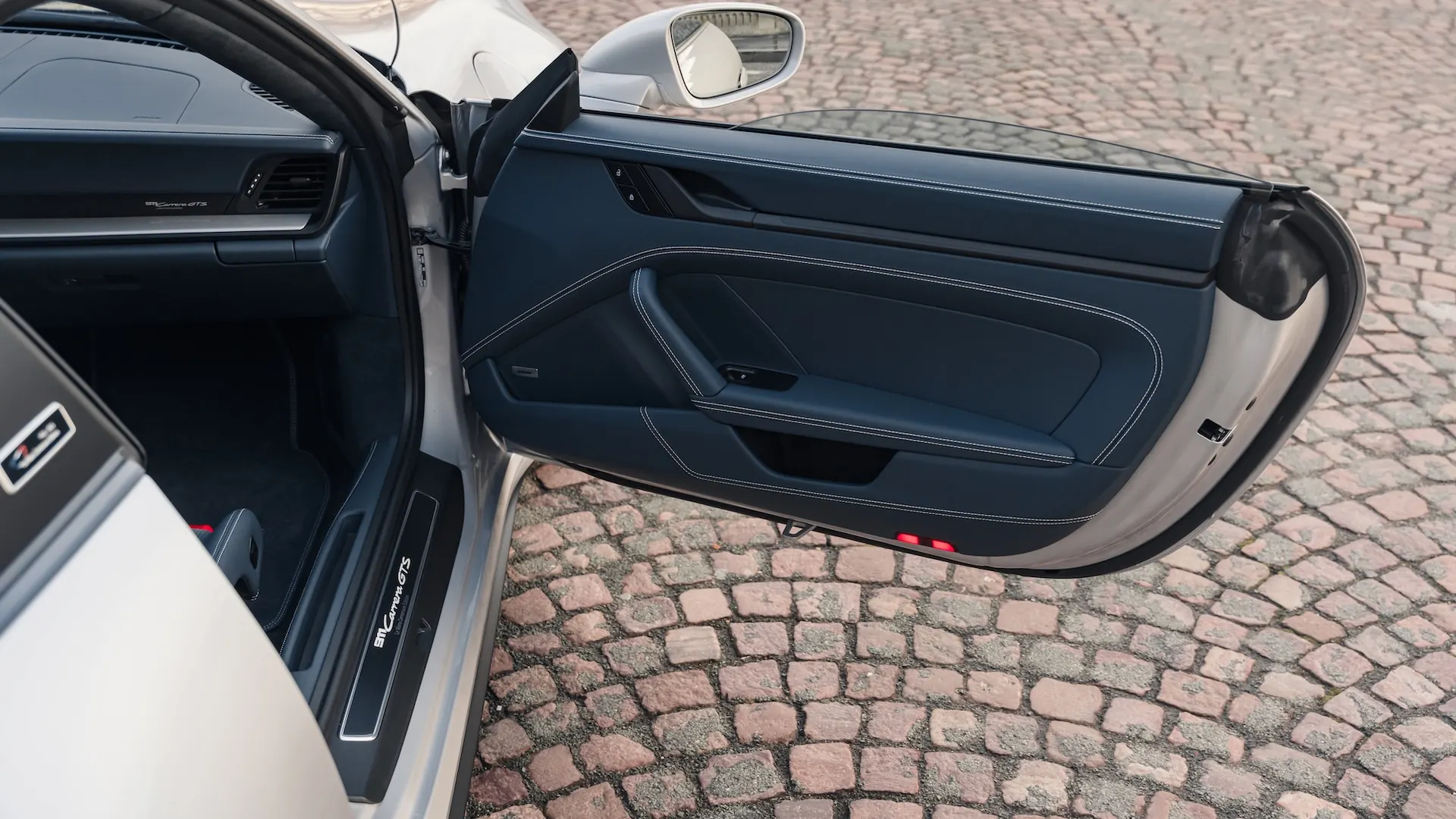Porsche 992 — photo 37