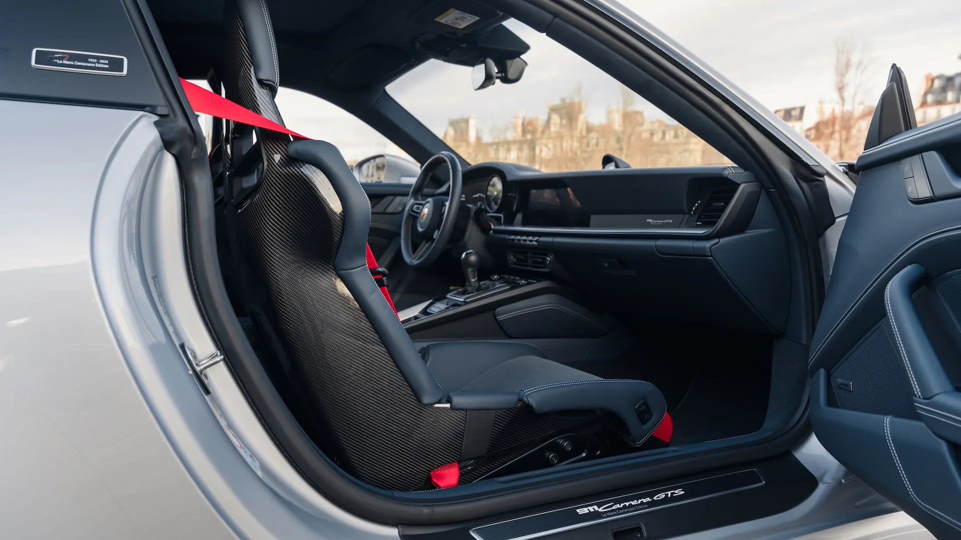 Porsche 992 — photo 9