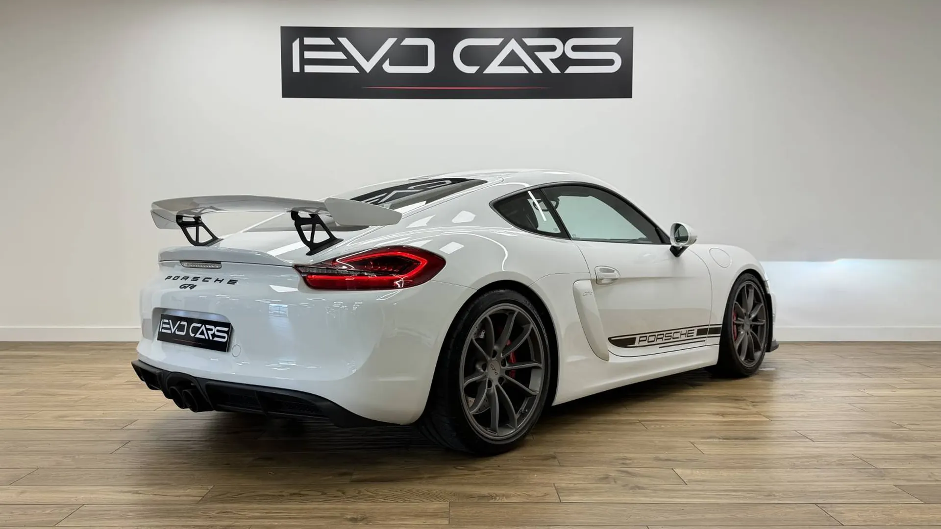 Porsche Cayman — photo 2