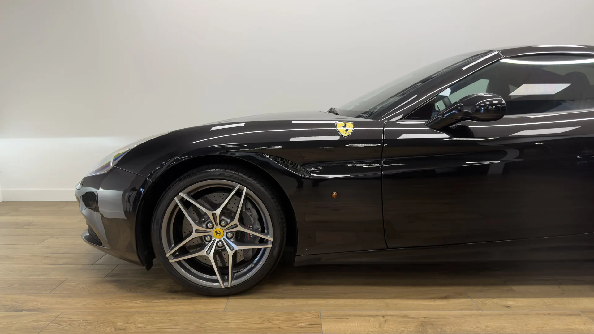 Ferrari California — photo 6