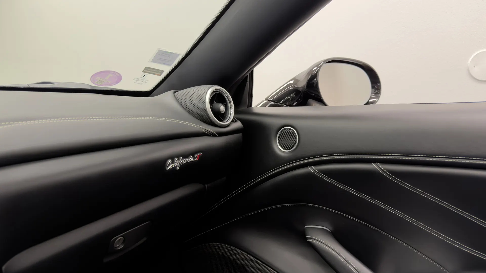 Ferrari California — photo 5