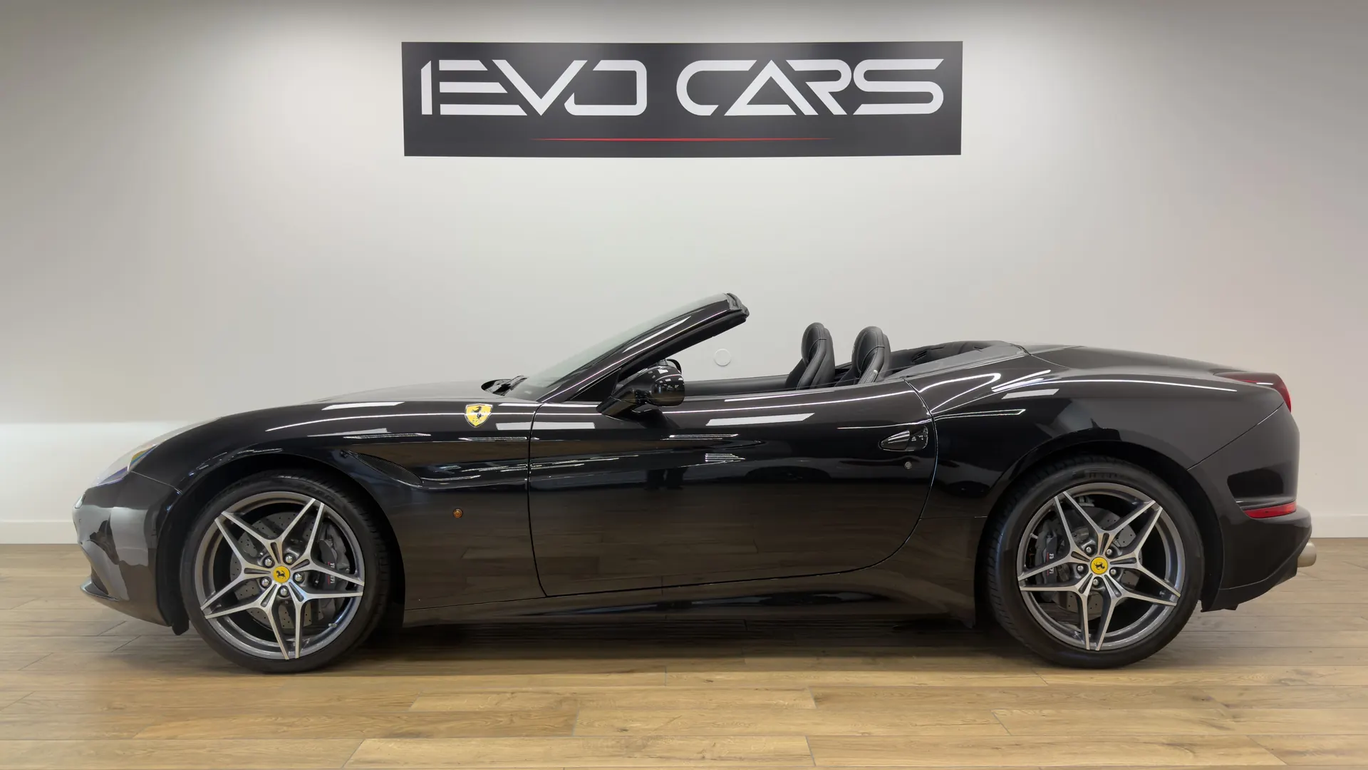 Ferrari California — photo 7