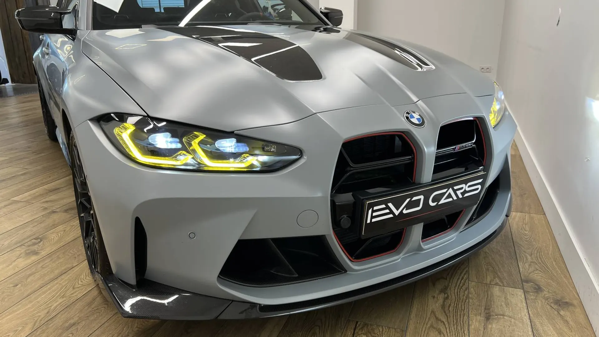 BMW M3 — photo 9