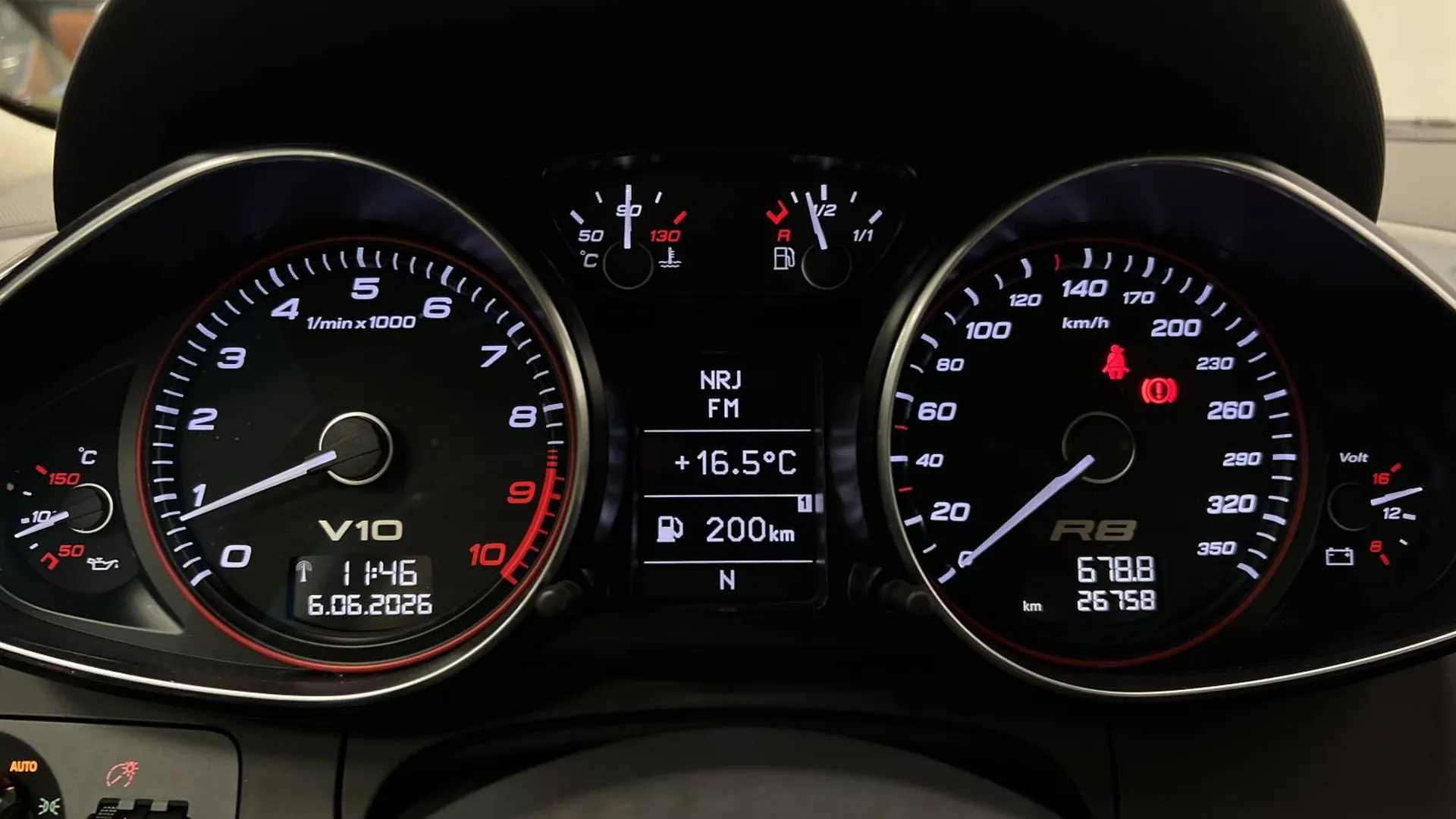 Audi R8 — photo 10