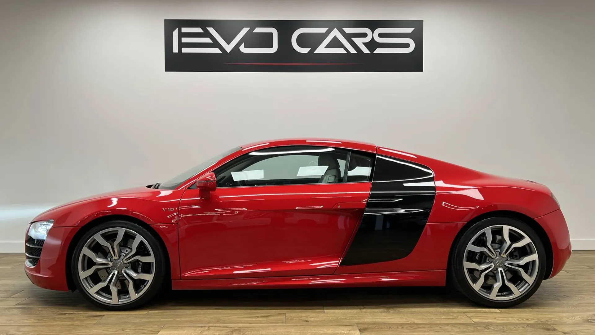Audi R8 — photo 3