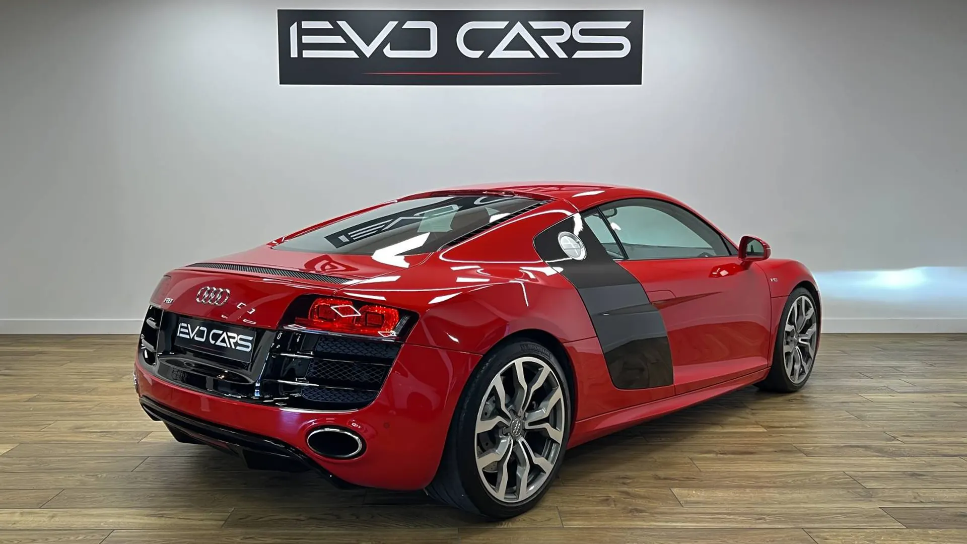 Audi R8 — photo 2