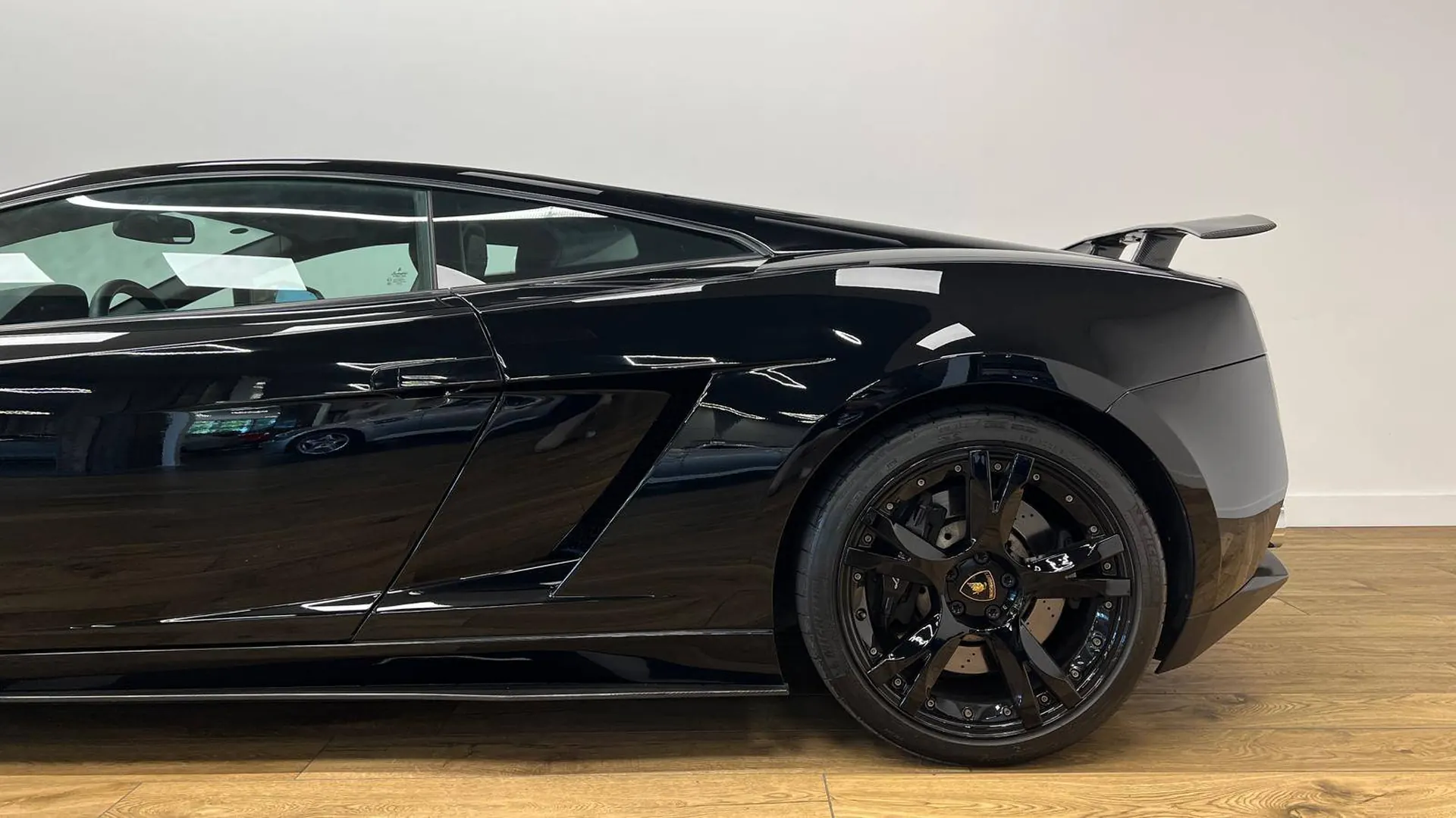 Lamborghini Gallardo — photo 5