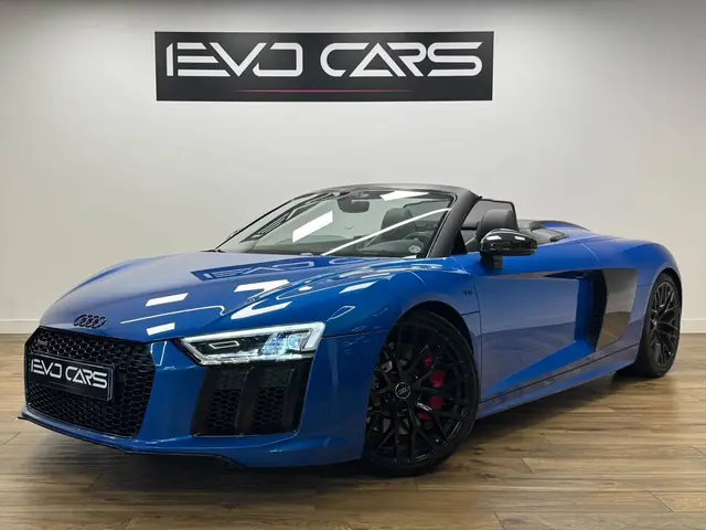 Audi R8