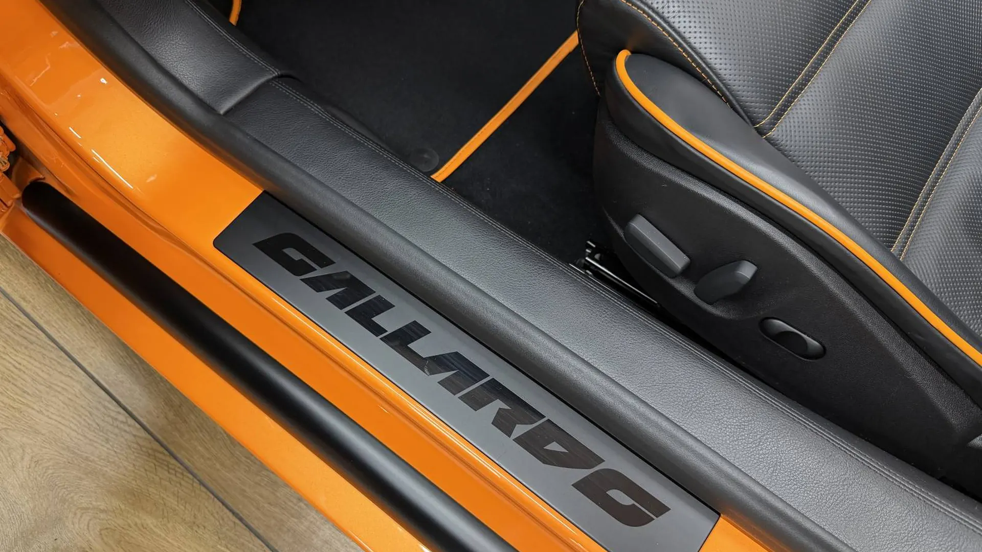 Lamborghini Gallardo — photo 9