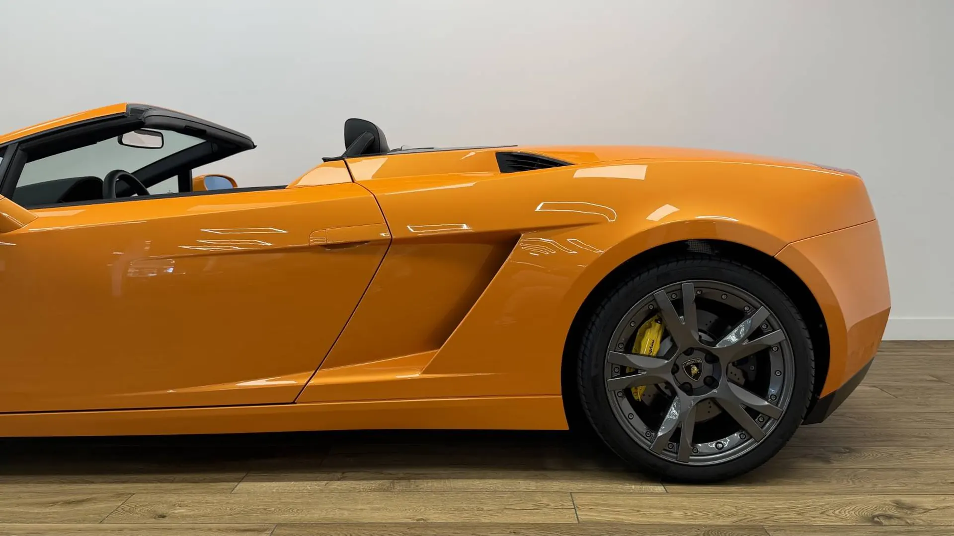 Lamborghini Gallardo — photo 5