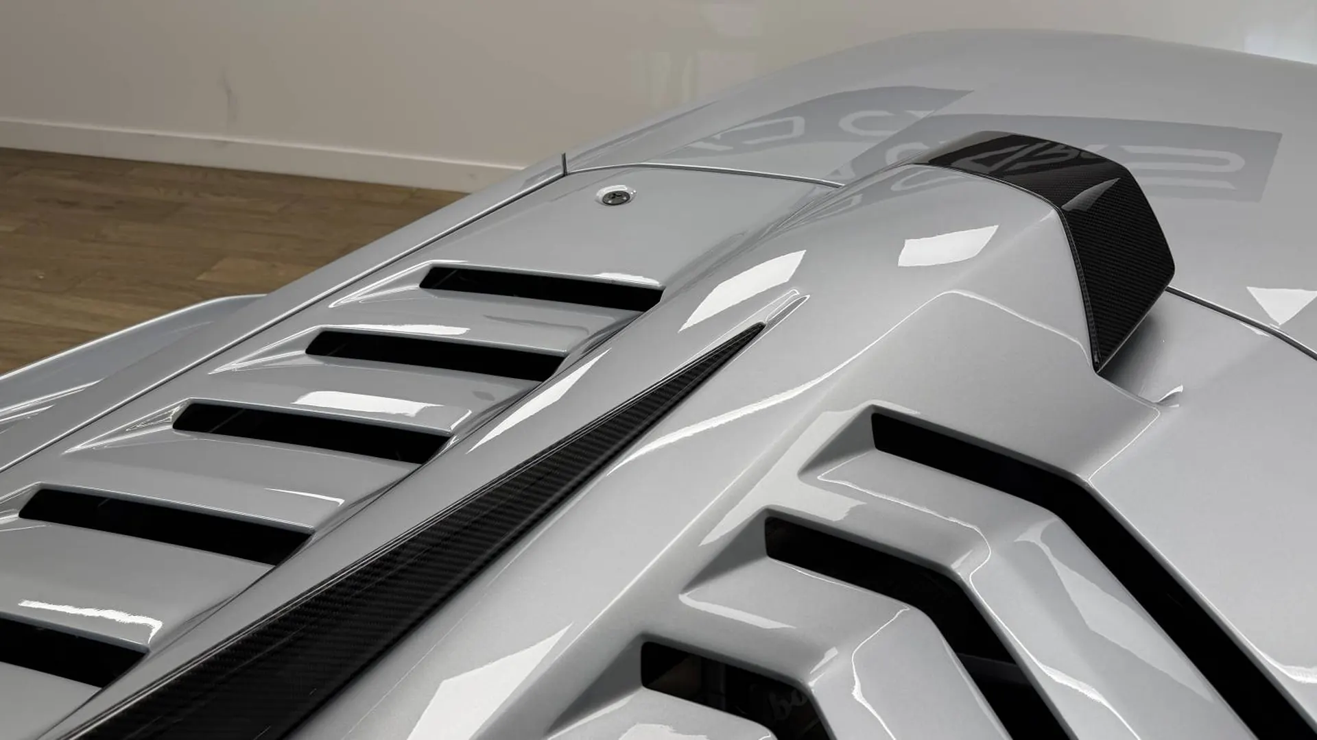 Lamborghini Huracan — photo 10