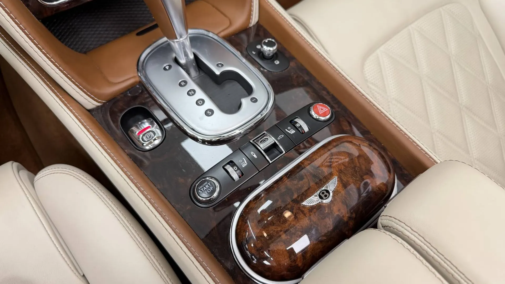 Bentley Continental — photo 10