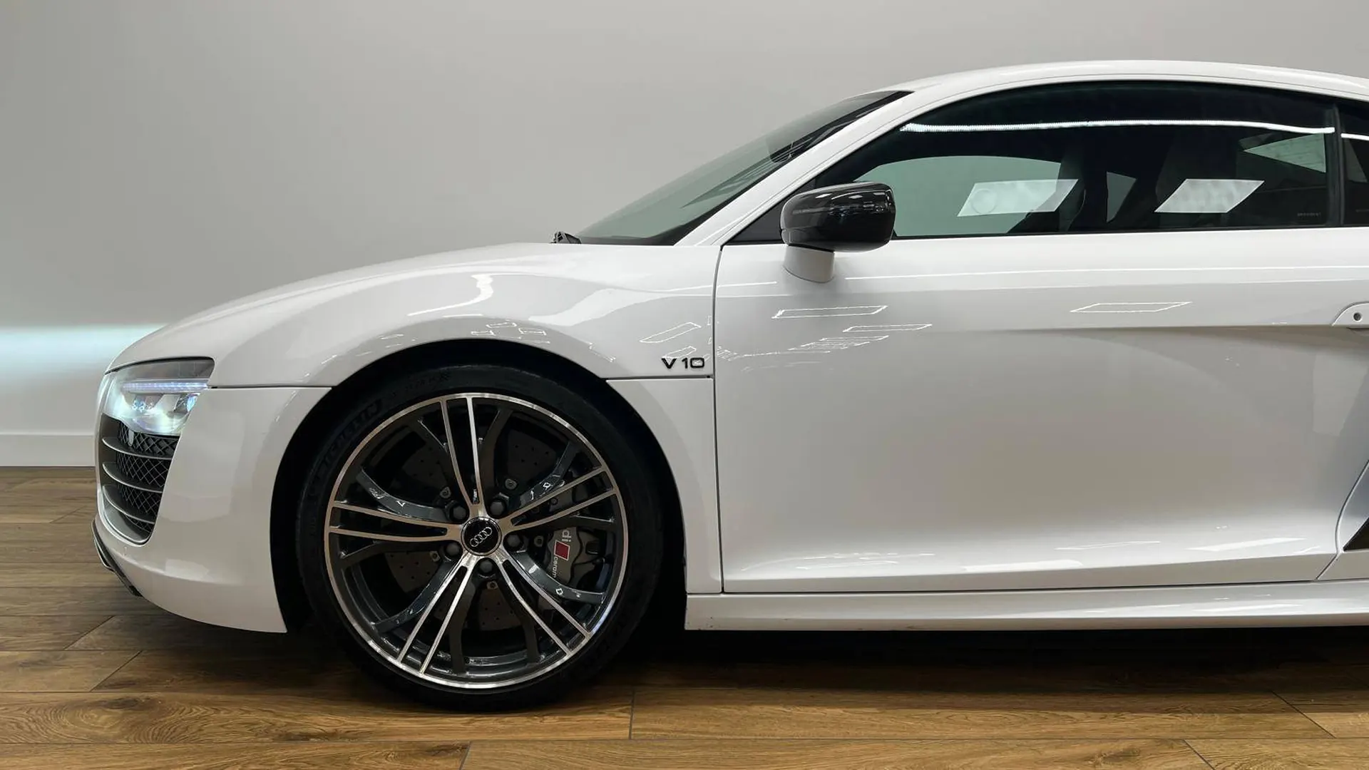 Audi R8 — photo 3