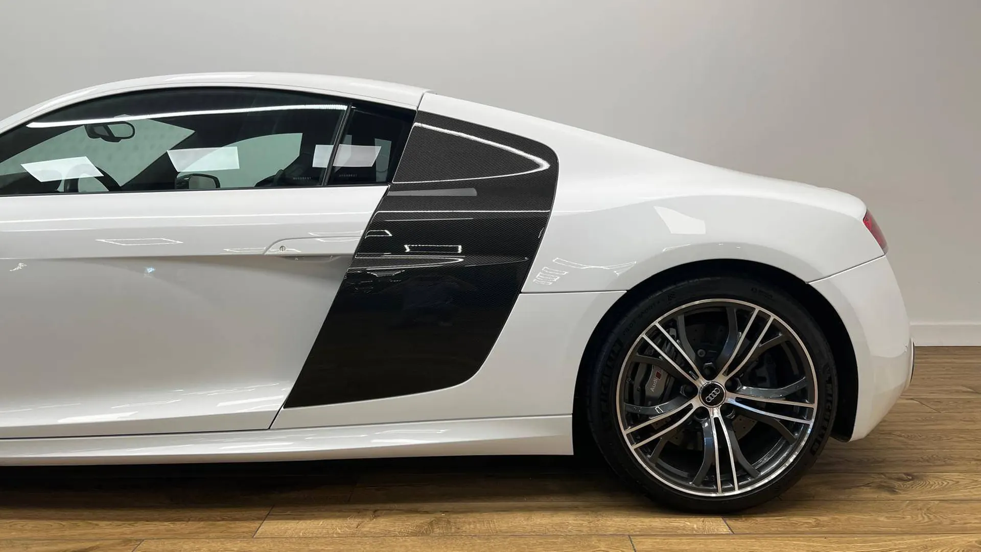 Audi R8 — photo 5