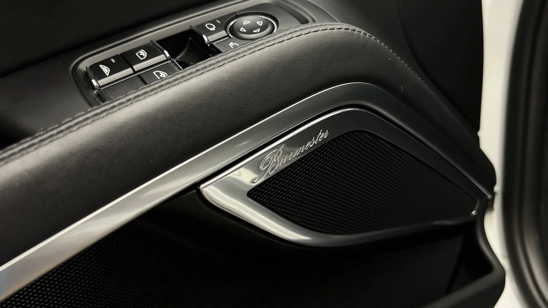 Porsche 911 — photo 8