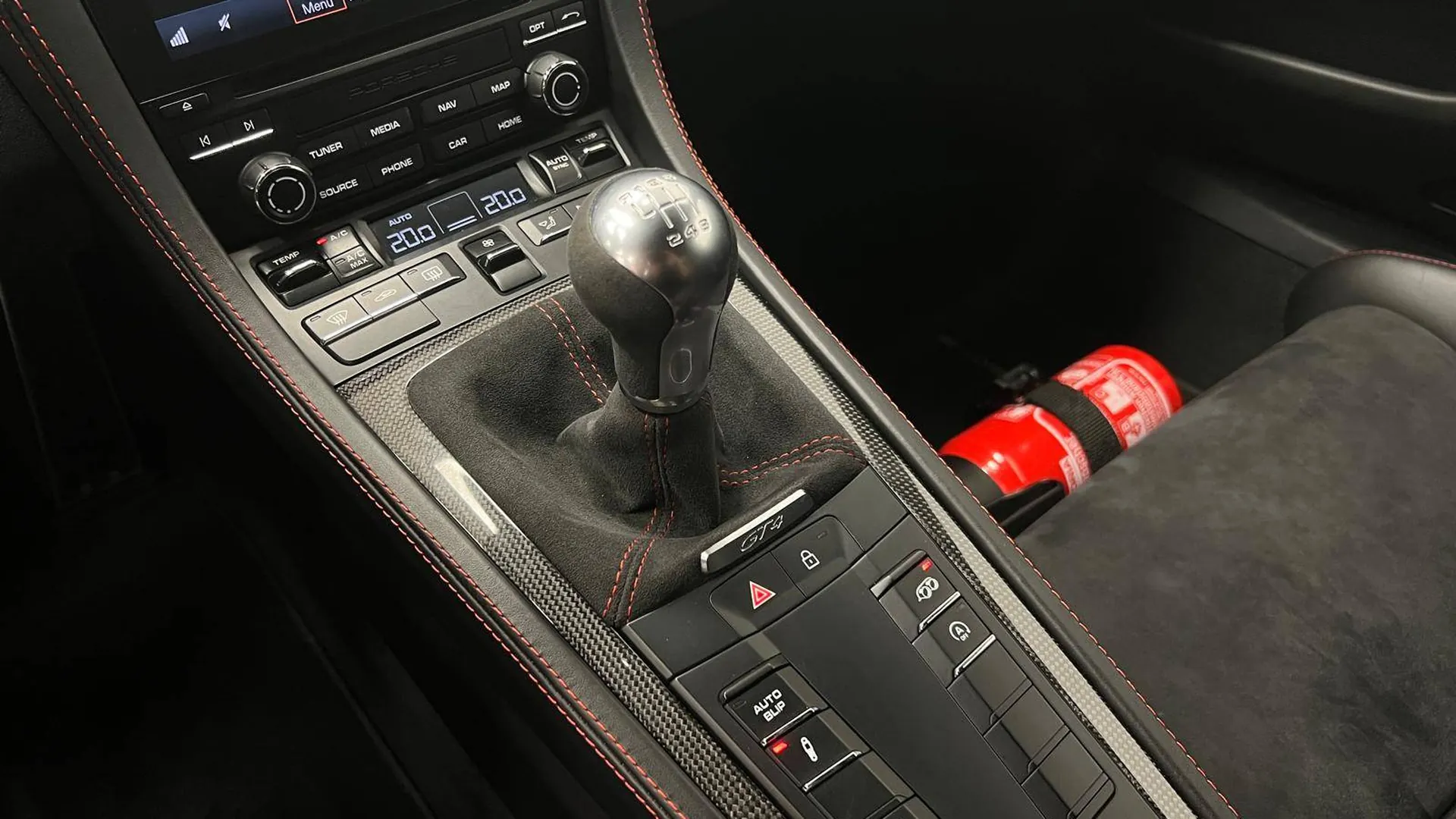 Porsche 718 — photo 8