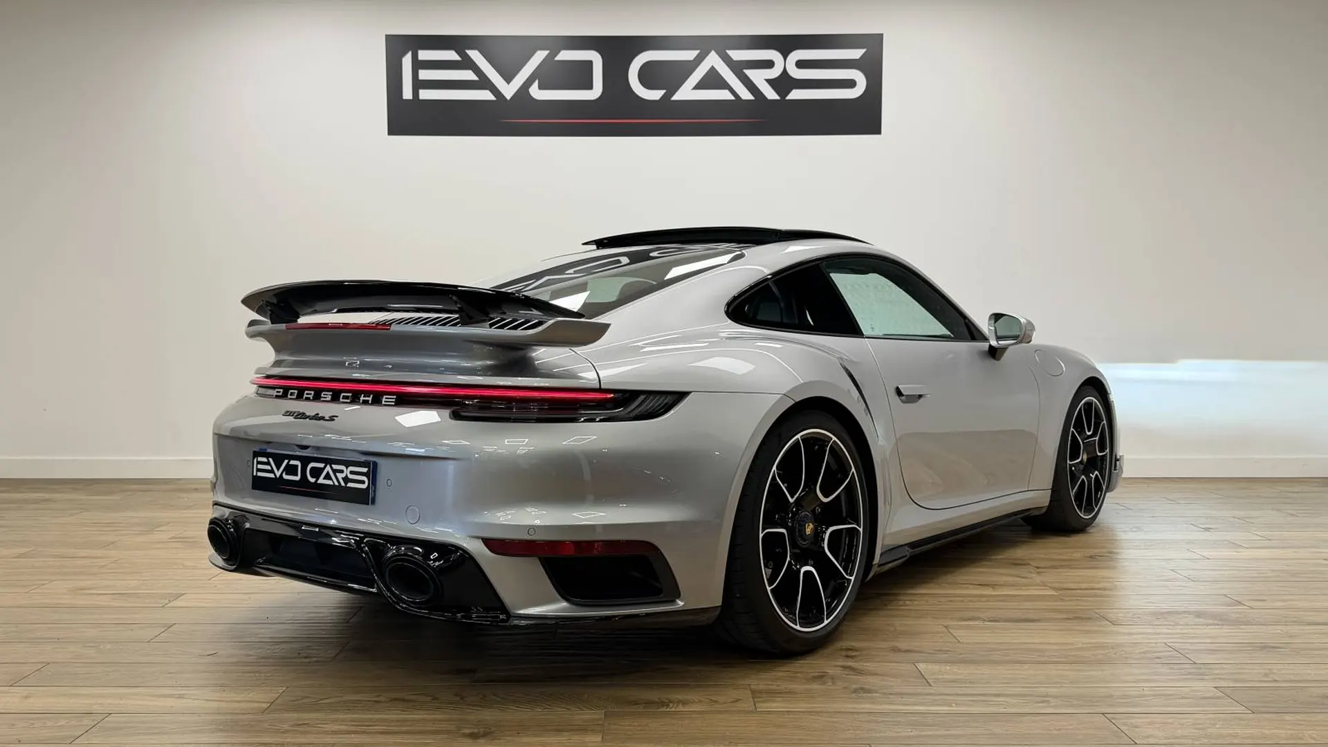 Porsche 911 — photo 2