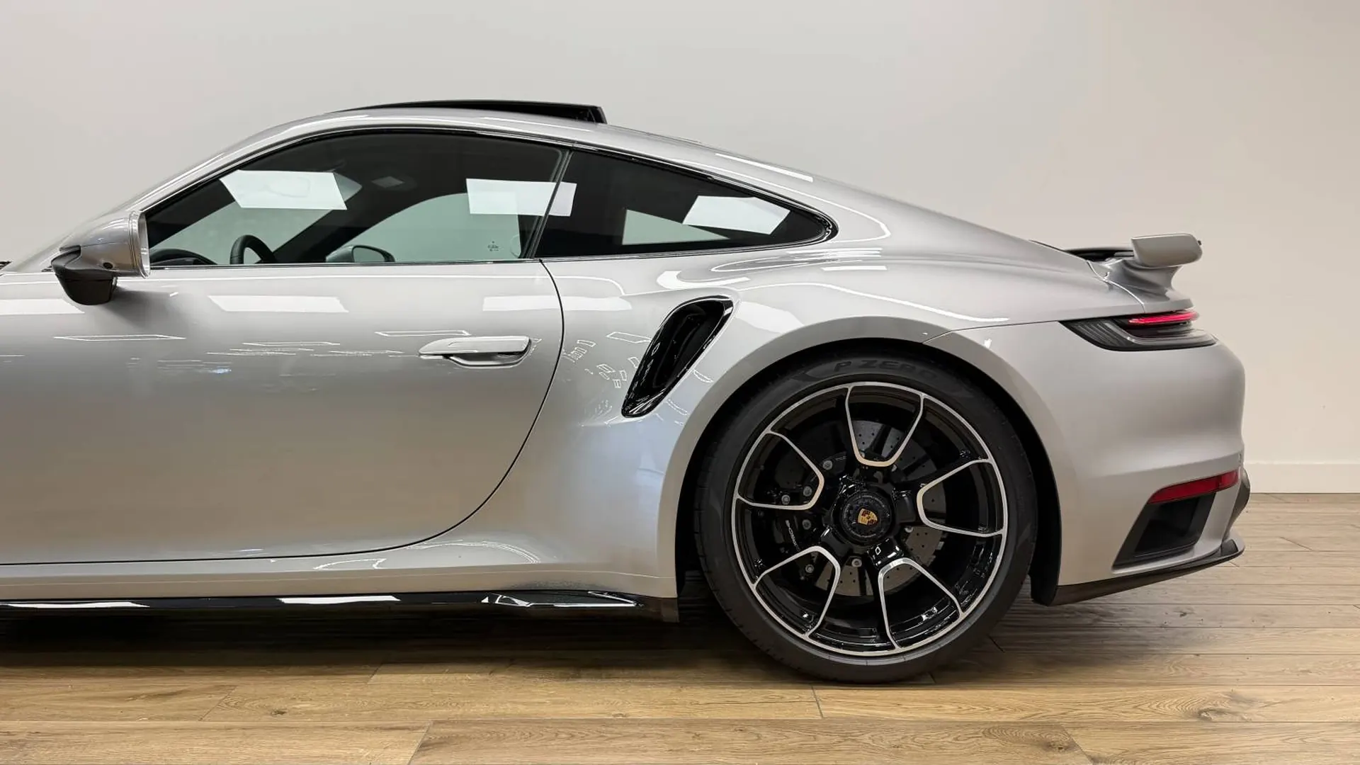 Porsche 911 — photo 5