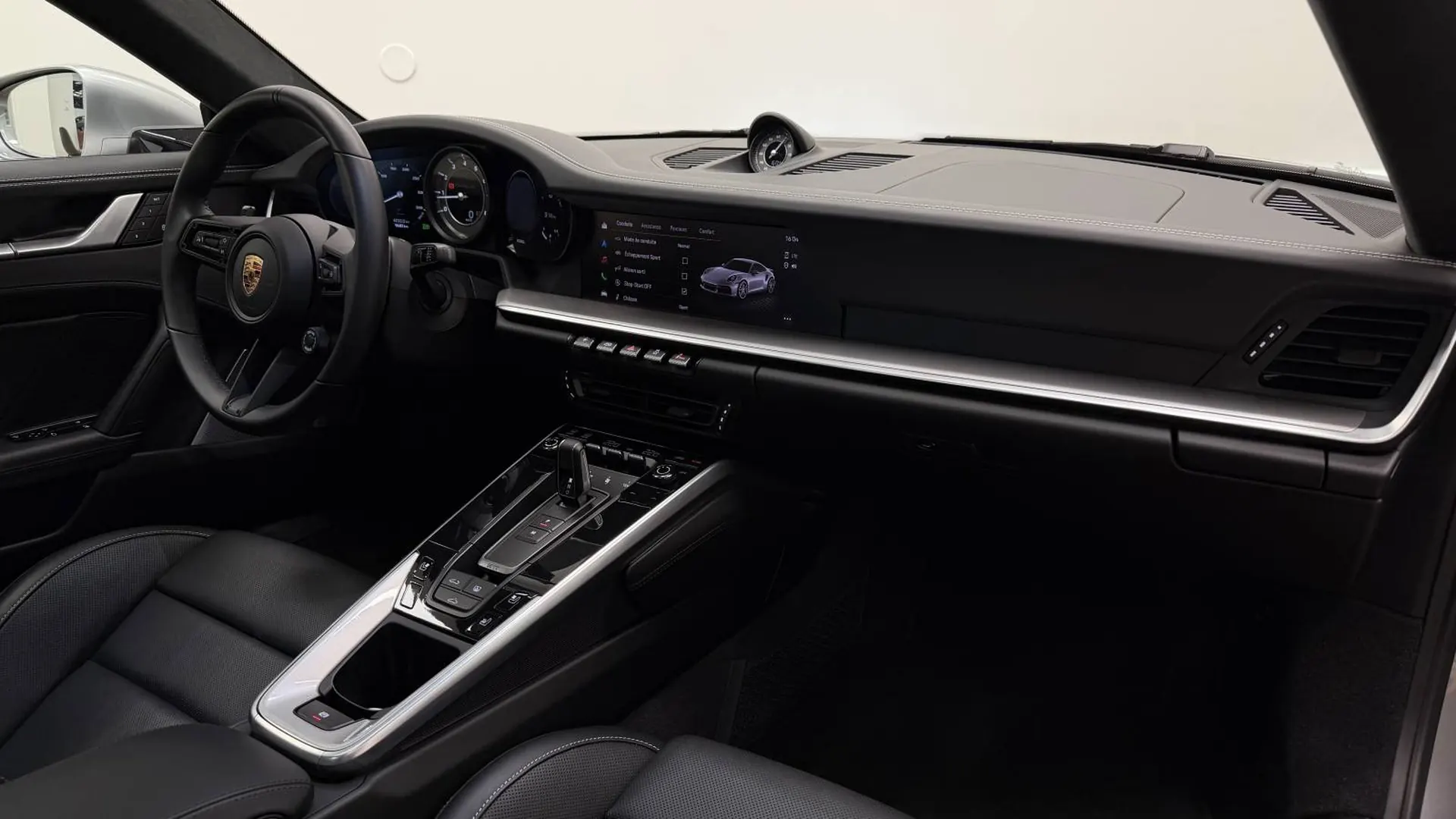Porsche 911 — photo 7