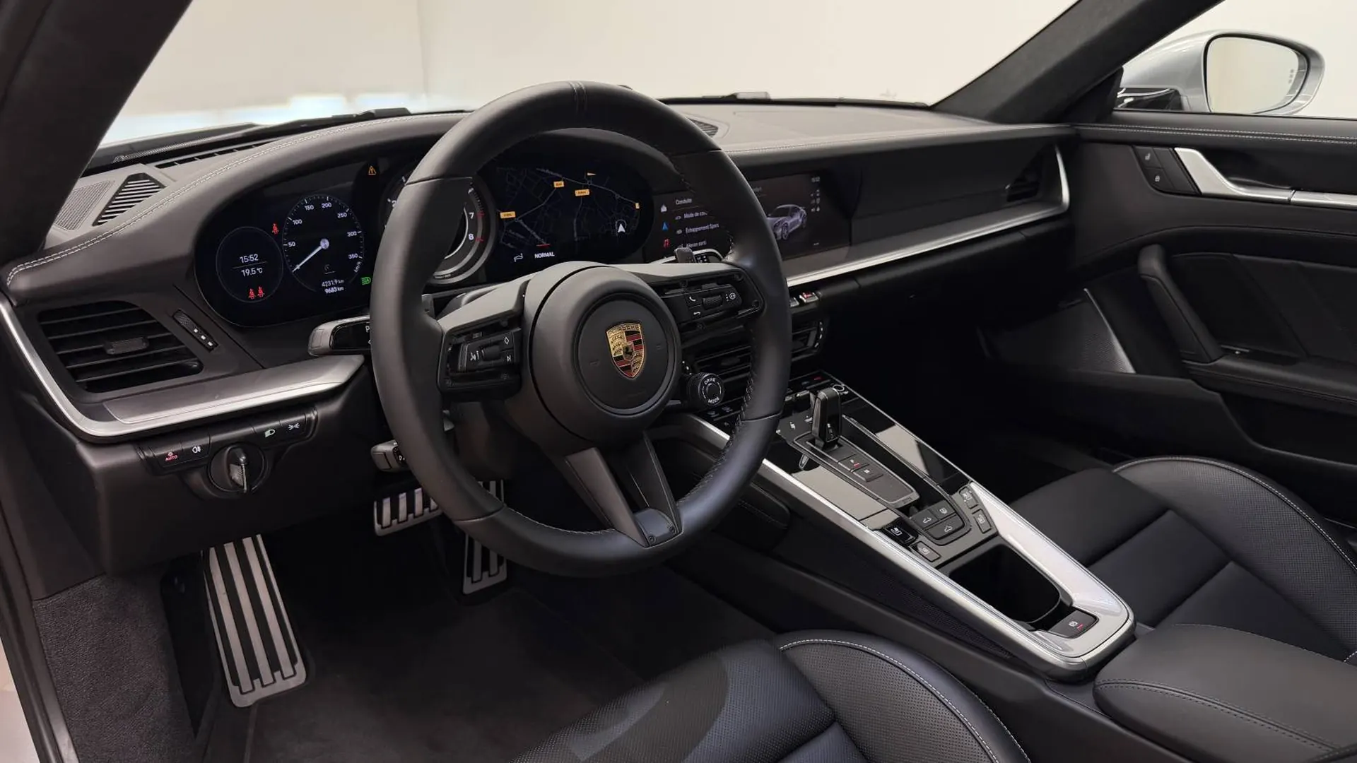 Porsche 911 — photo 6