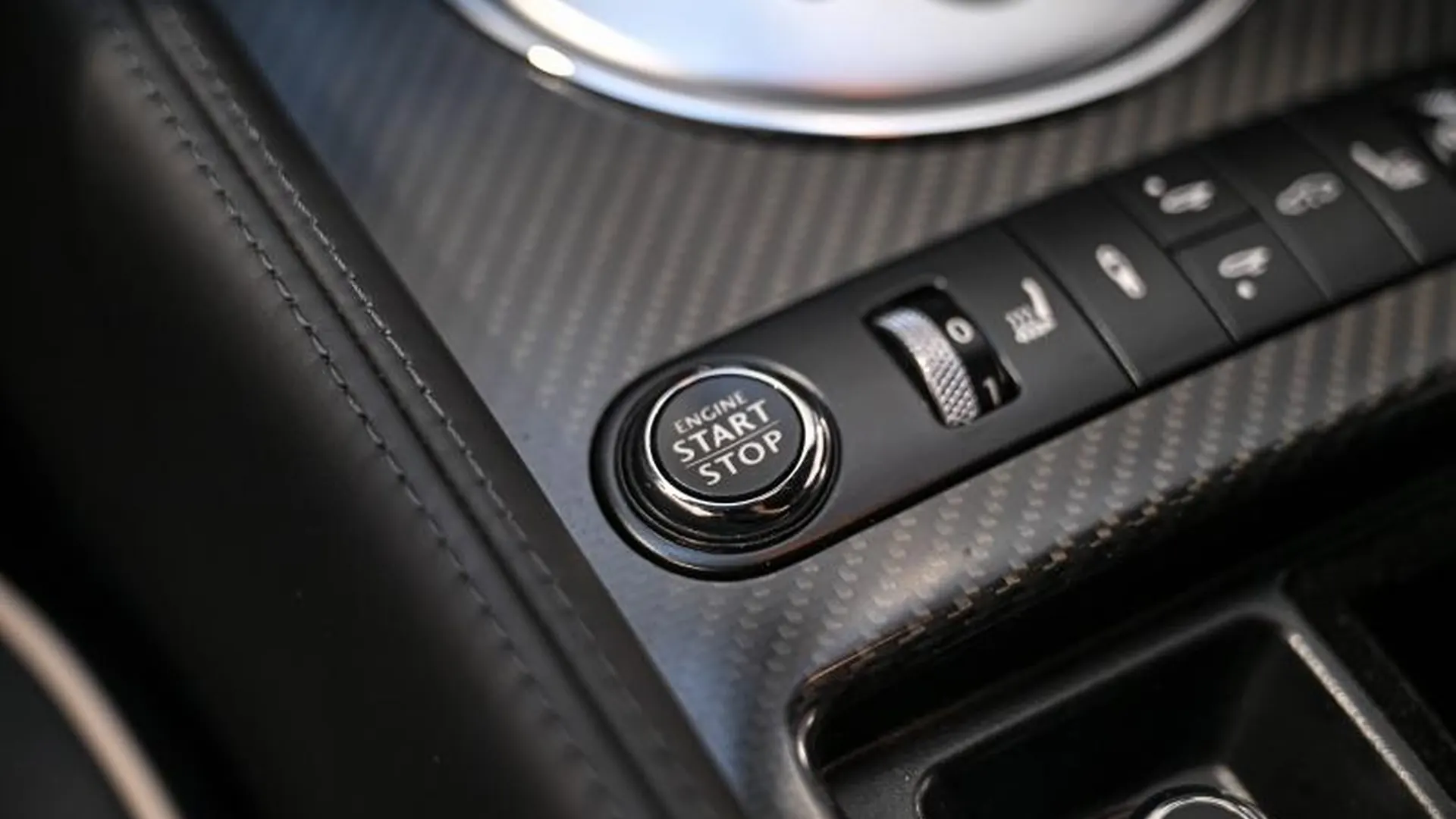 Bentley Continental GT — photo 31