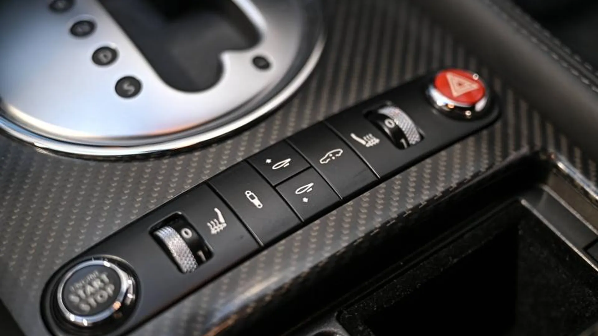 Bentley Continental GT — photo 32