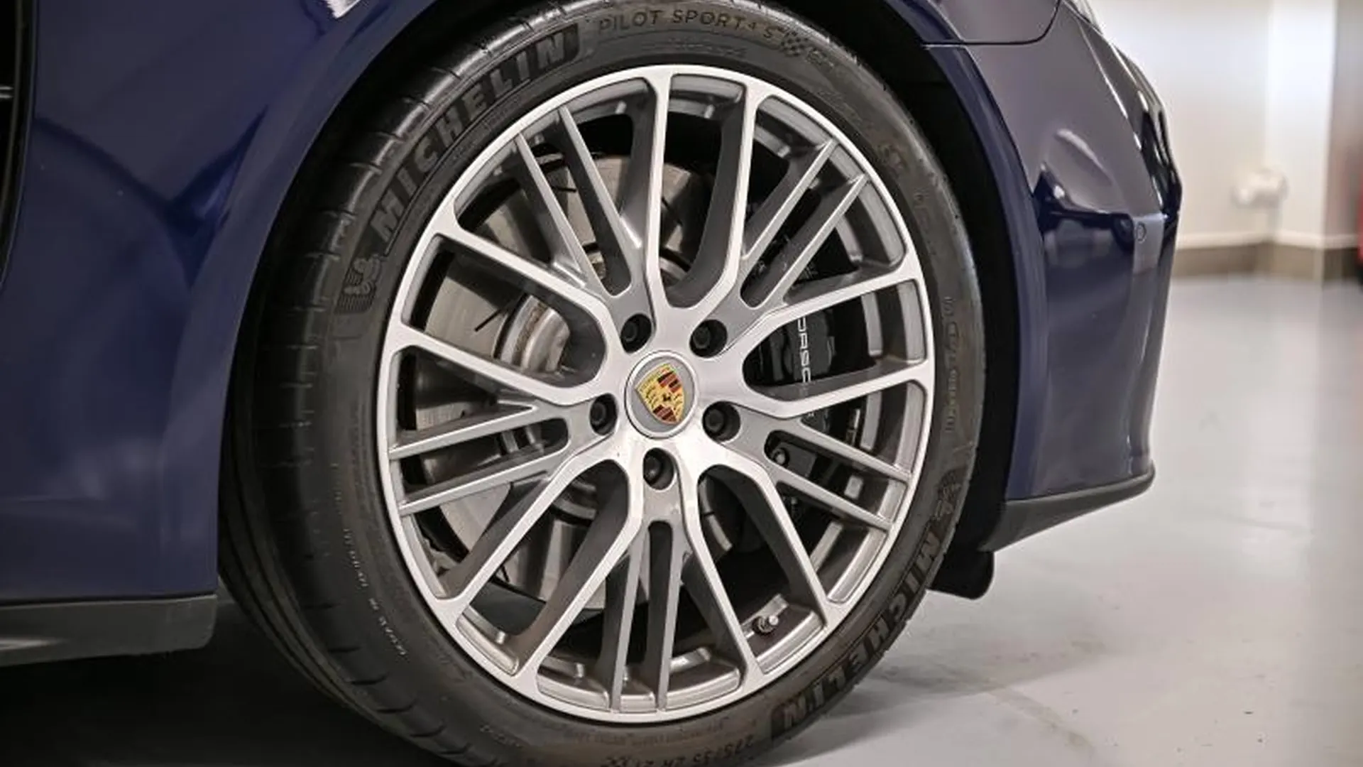 Porsche Panamera Spt Turismo — photo 9