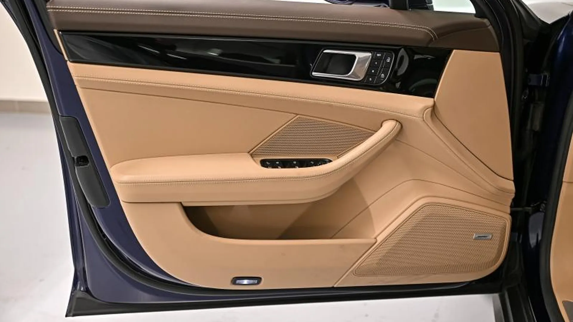 Porsche Panamera Spt Turismo — photo 19