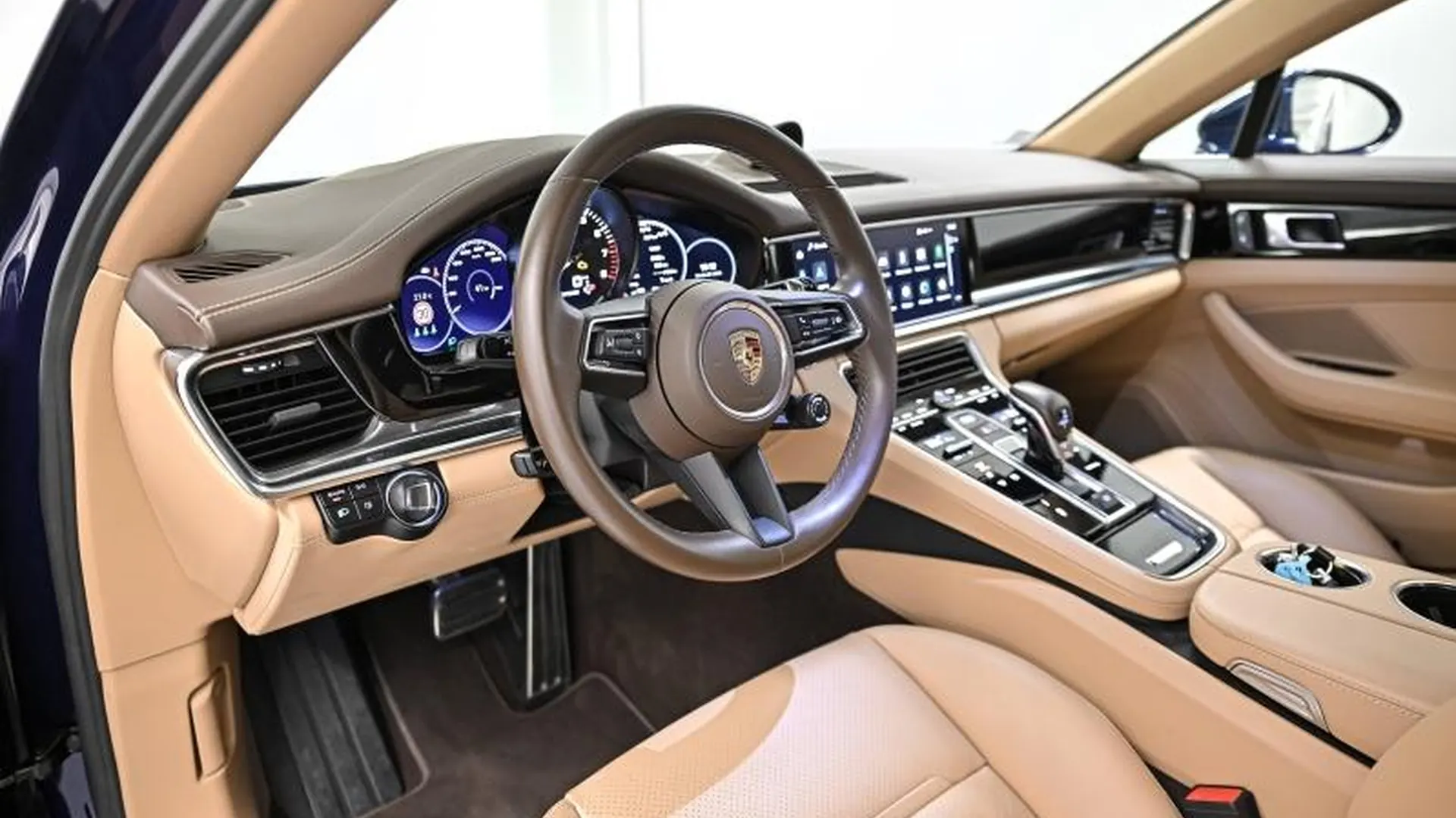 Porsche Panamera Spt Turismo — photo 20