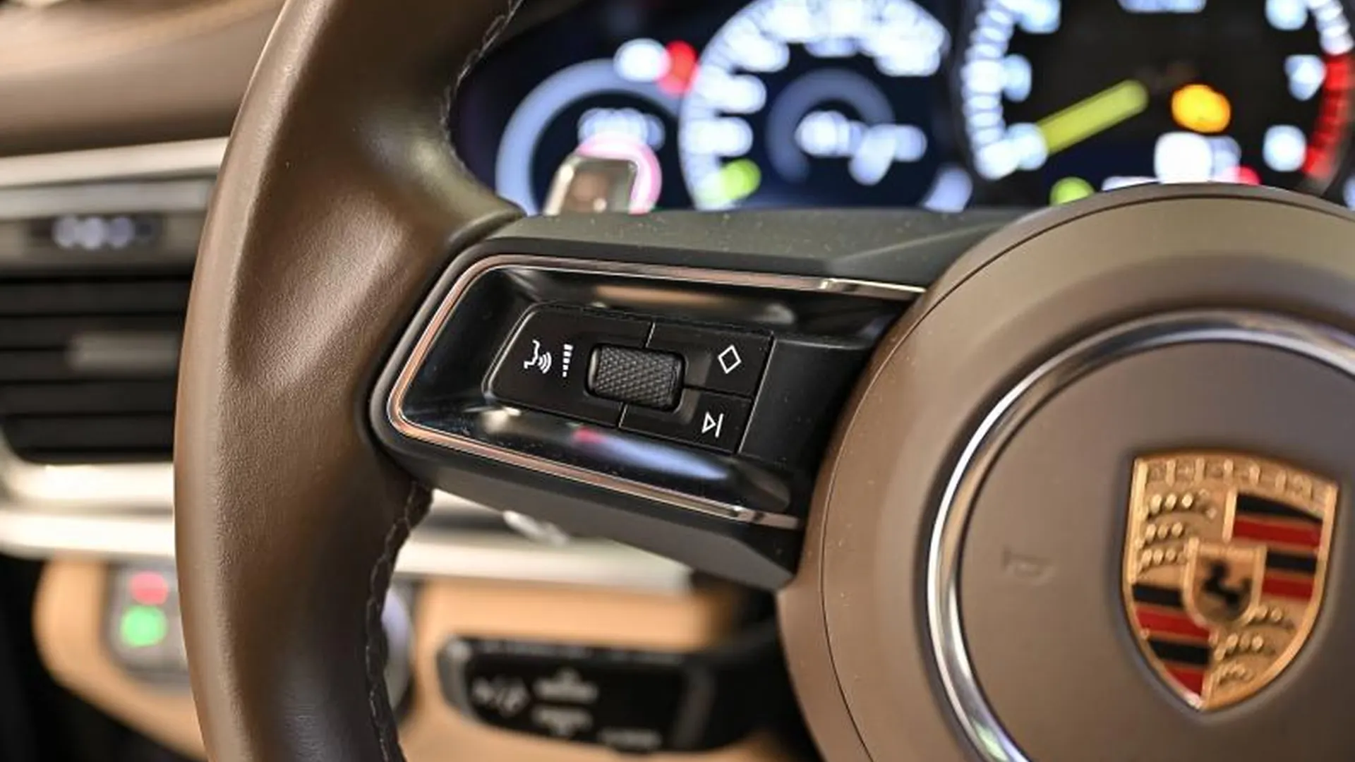 Porsche Panamera Spt Turismo — photo 32