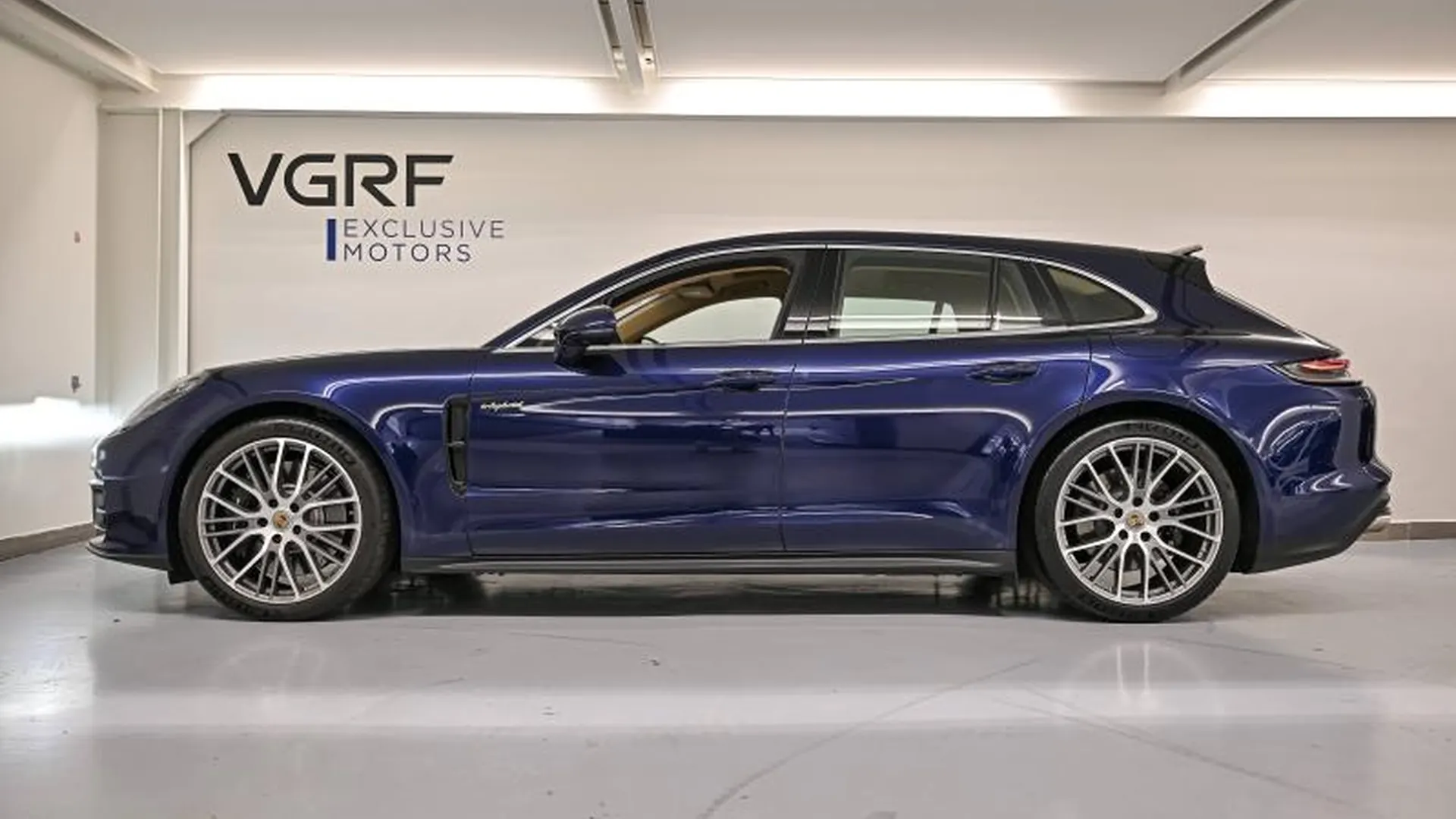 Porsche Panamera Spt Turismo — photo 4