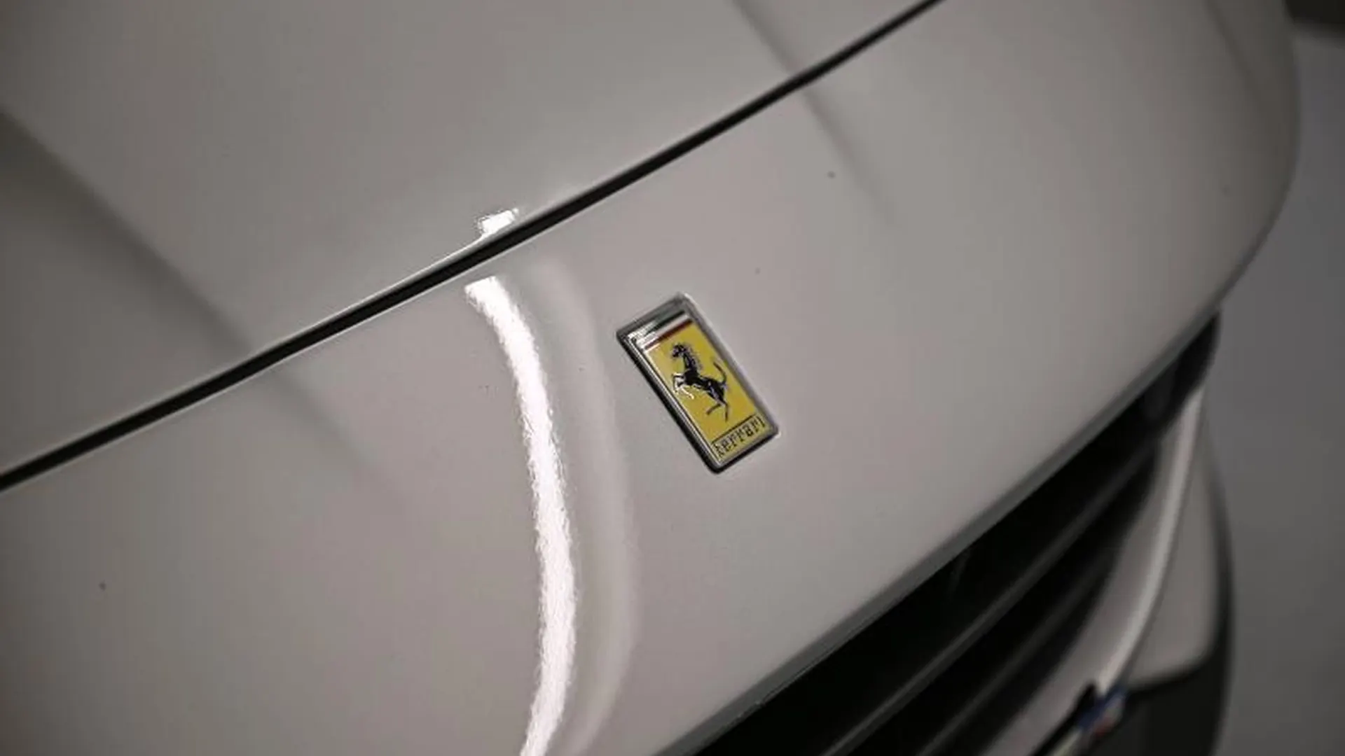 Ferrari Portofino — photo 8
