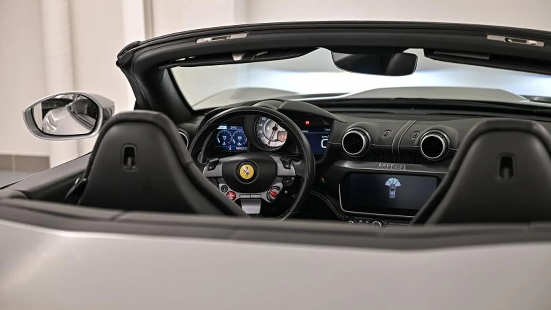 Ferrari Portofino — photo 19
