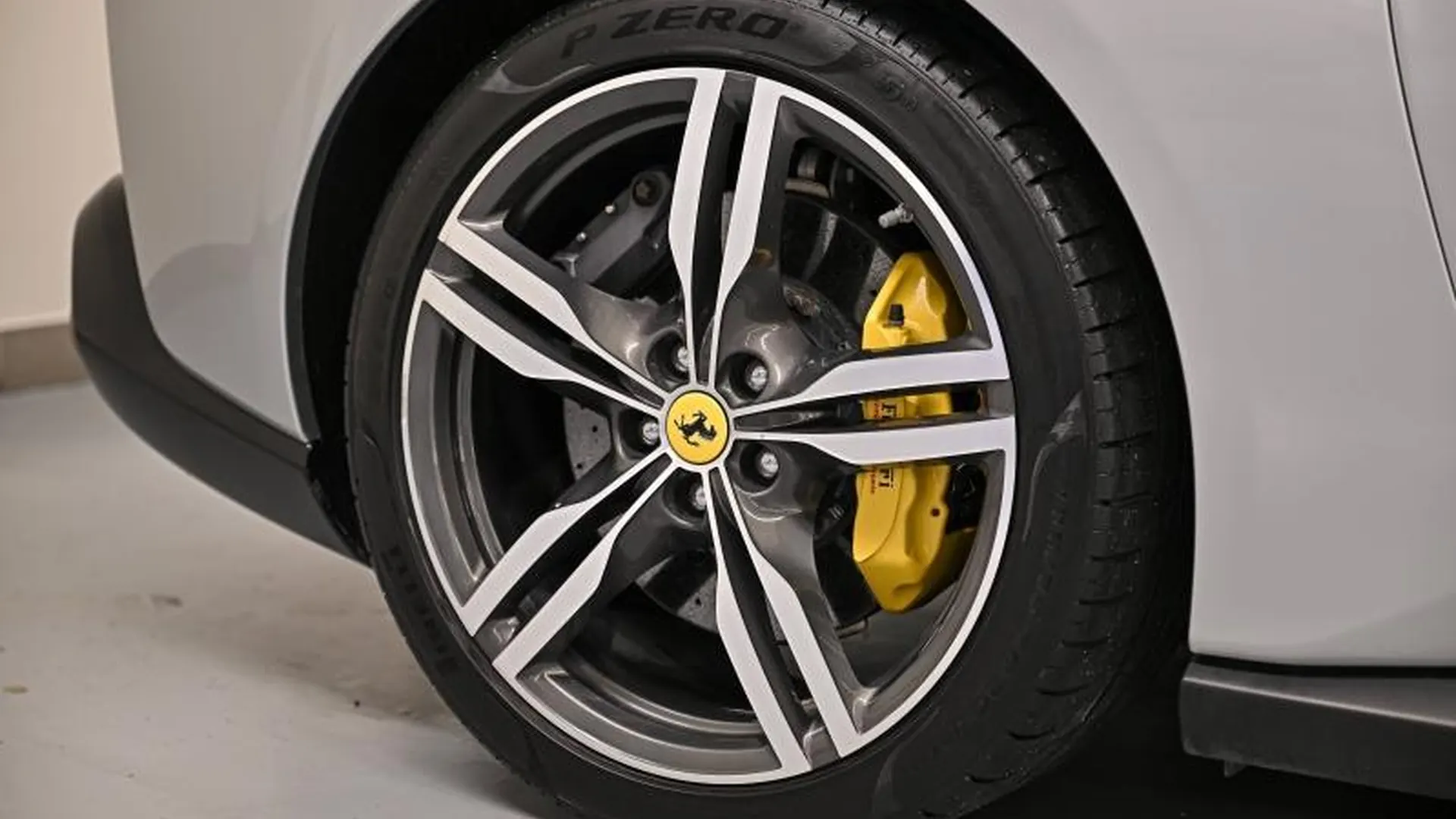 Ferrari Portofino — photo 4