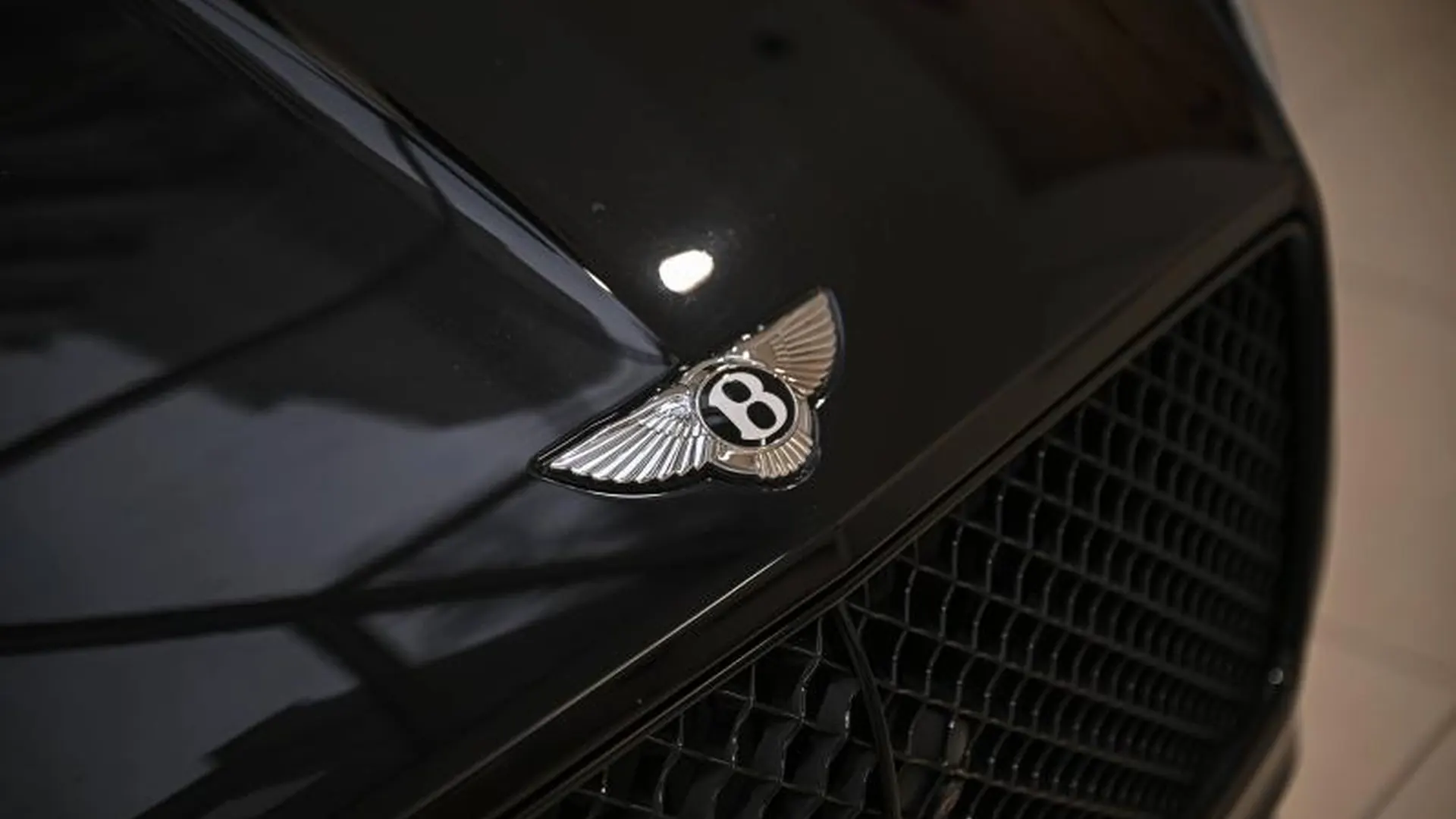 Bentley Continental GT — photo 12