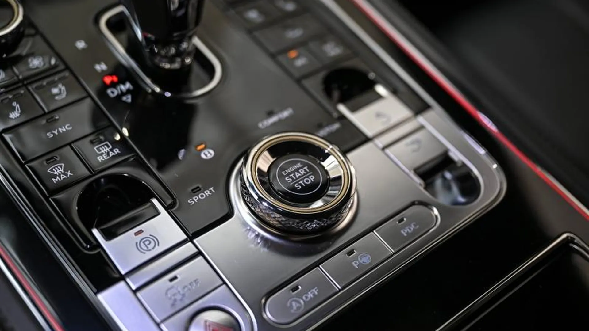 Bentley Continental GT — photo 30