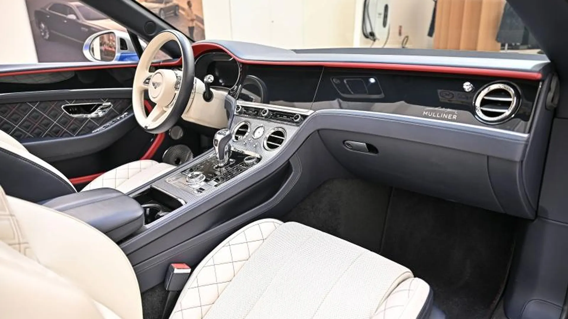 Bentley Continental GTC — photo 22